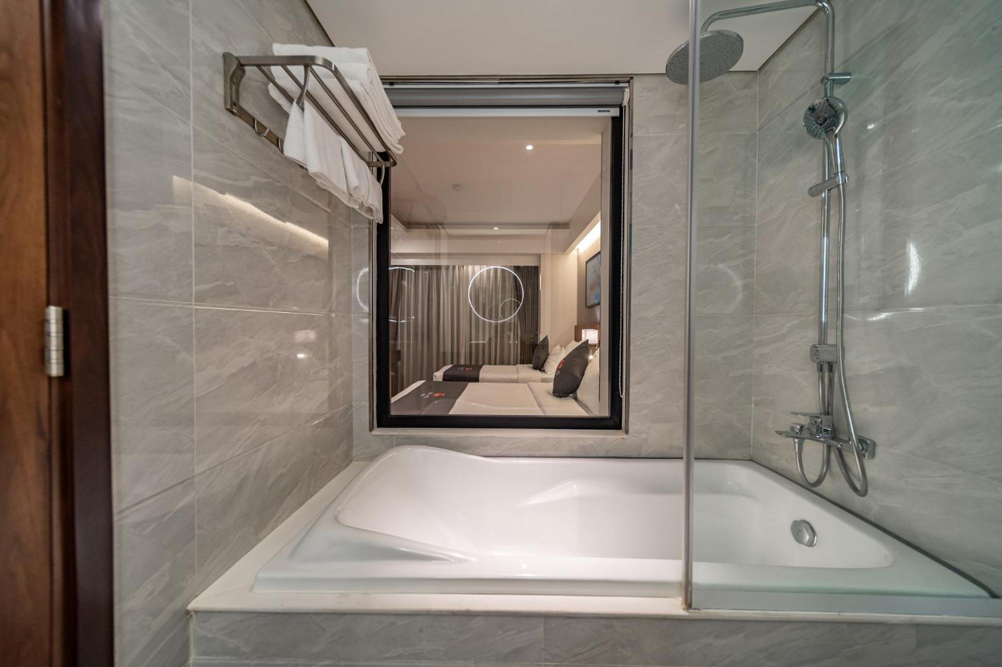 Edoya Ben Thanh Hotel 3*
