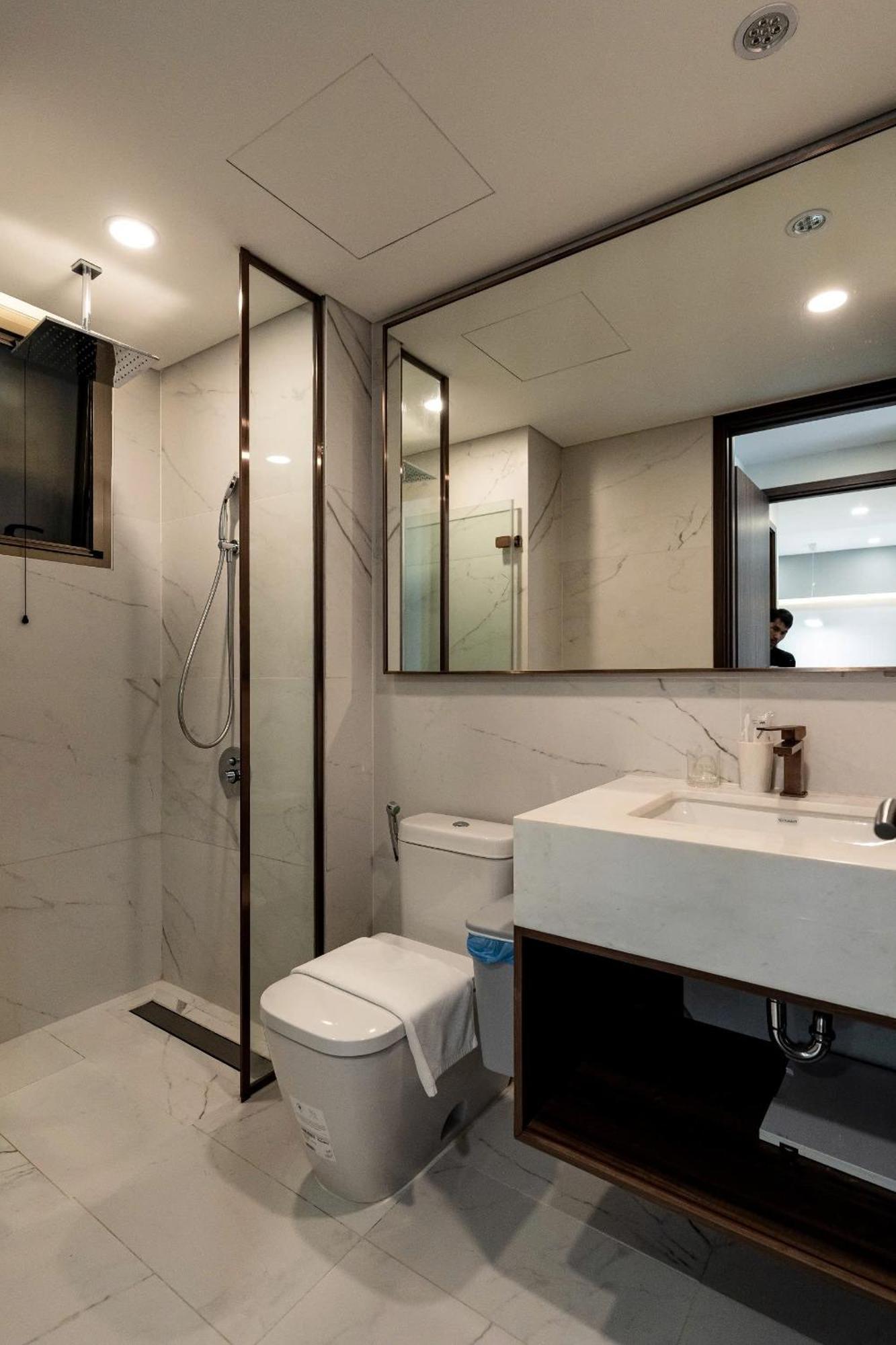 Midtown Premium *