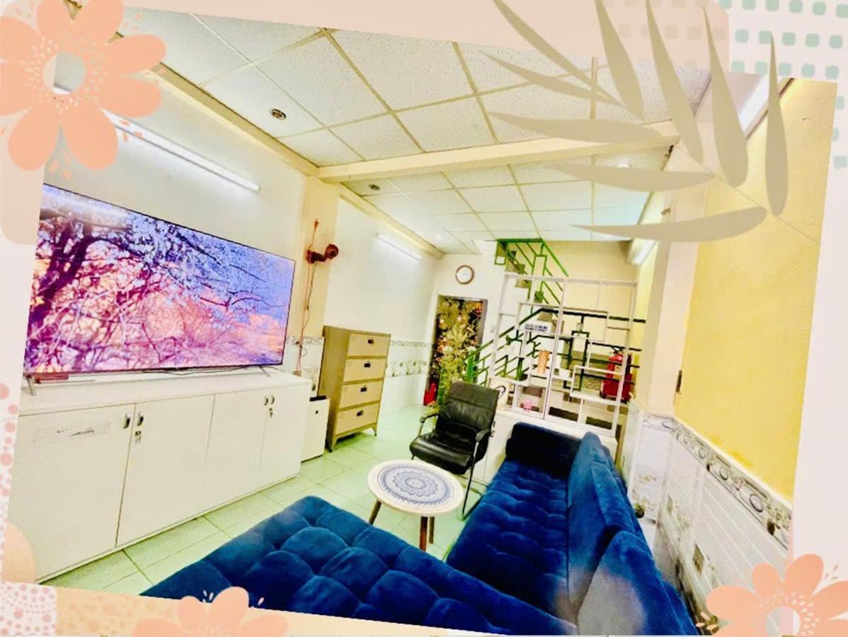 花ren Homestay *