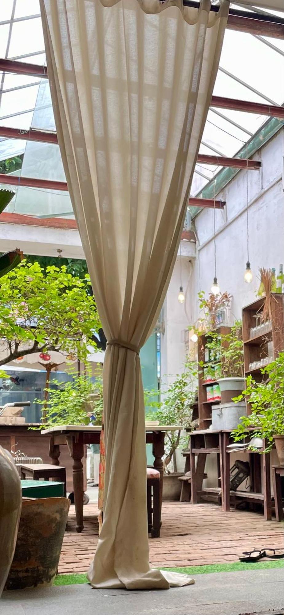 Bed & Breakfast Casa Cocore Charming Old Saigon House
