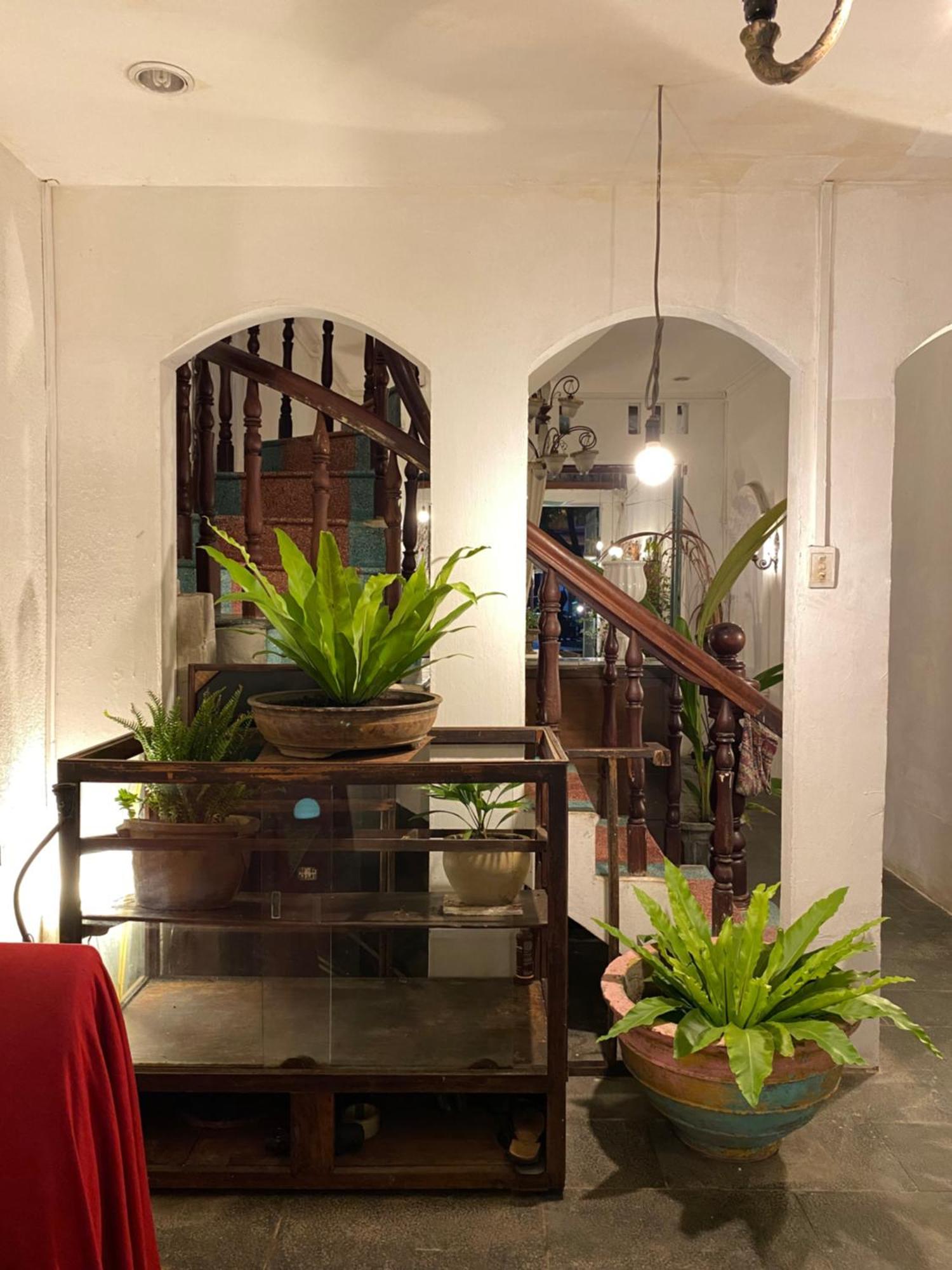 Bed & Breakfast Casa Cocore Charming Old Saigon House