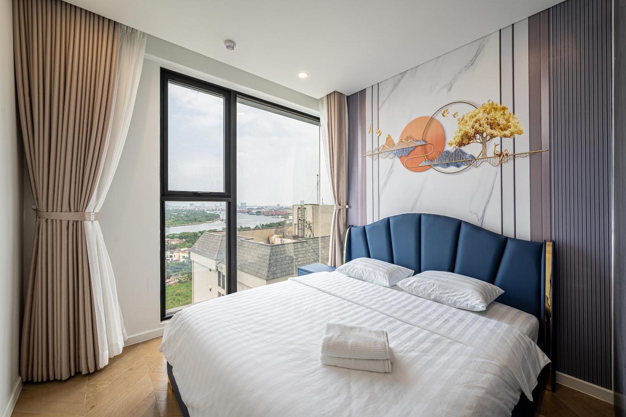 Lumiere Riverside Infinity Pool Apartment Ho Chi Minh City
