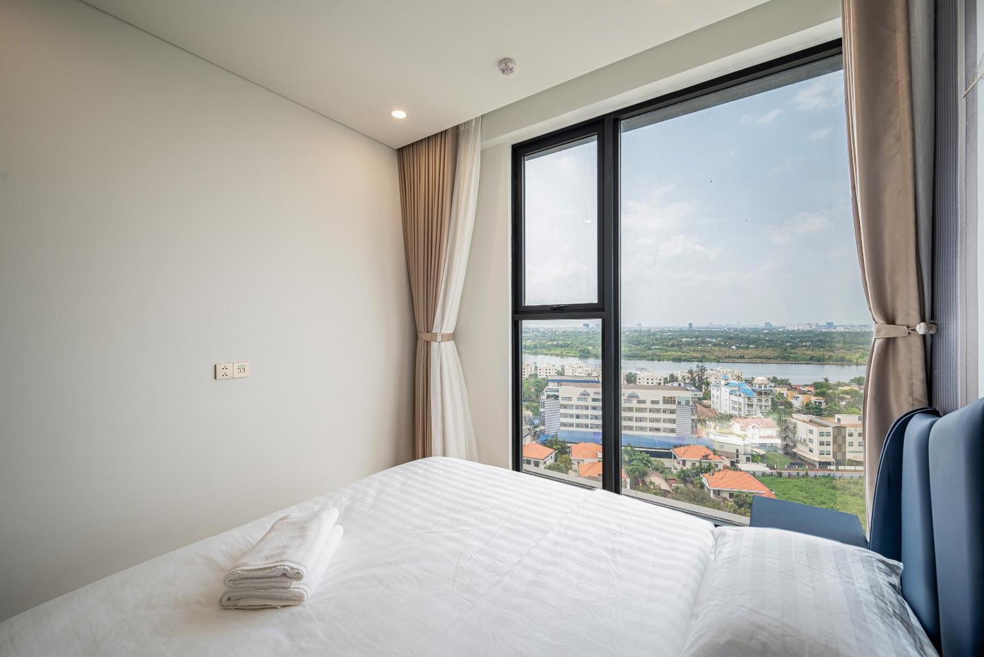 Lumiere Riverside Infinity Pool Ho Chi Minh City