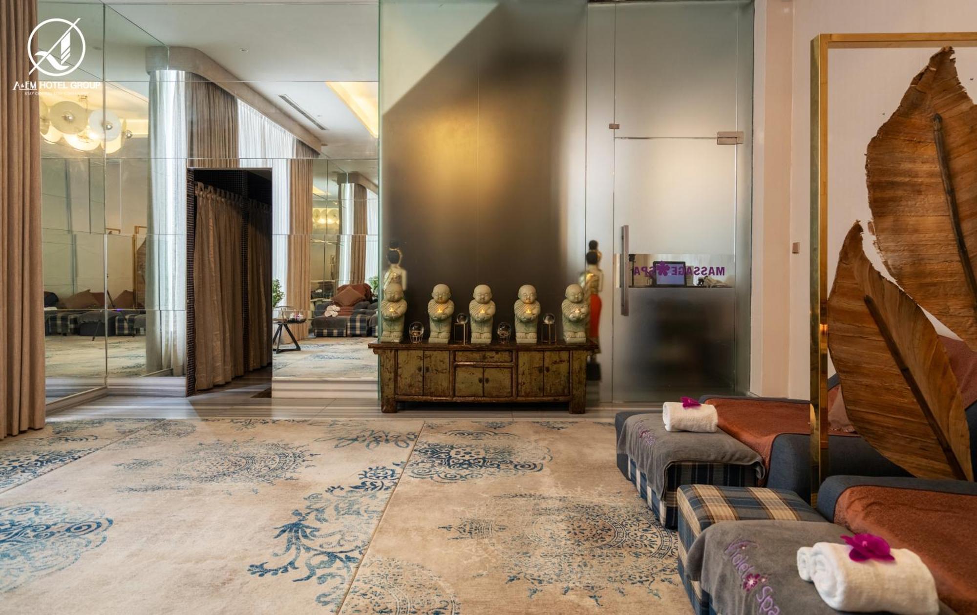 Hotel A&em Saigon