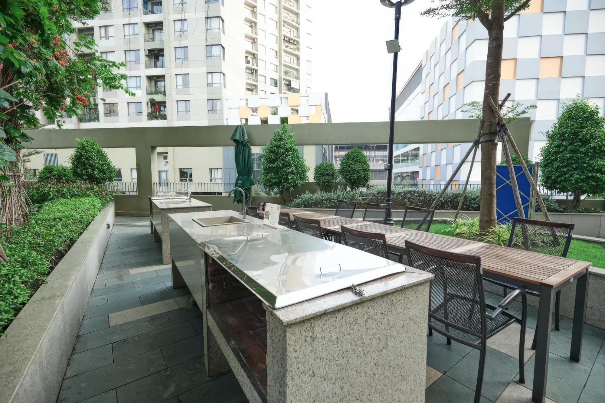 Masteri Thao Dien - Netflix & Chill Apartment *