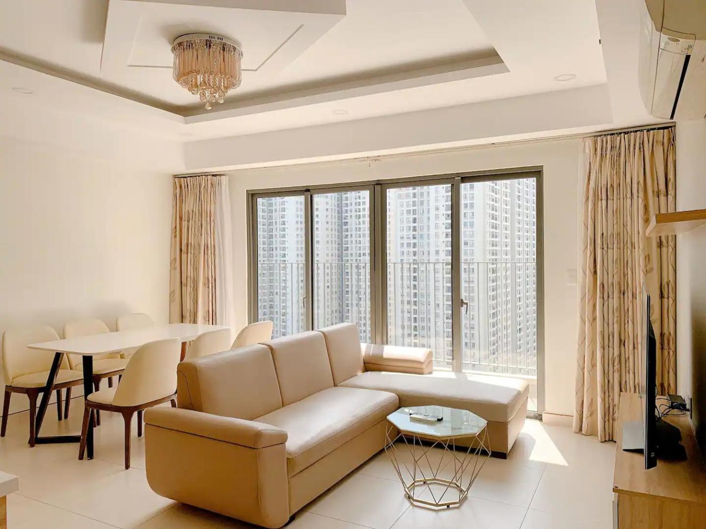 Masteri Thao Dien - Netflix & Chill Apartment *