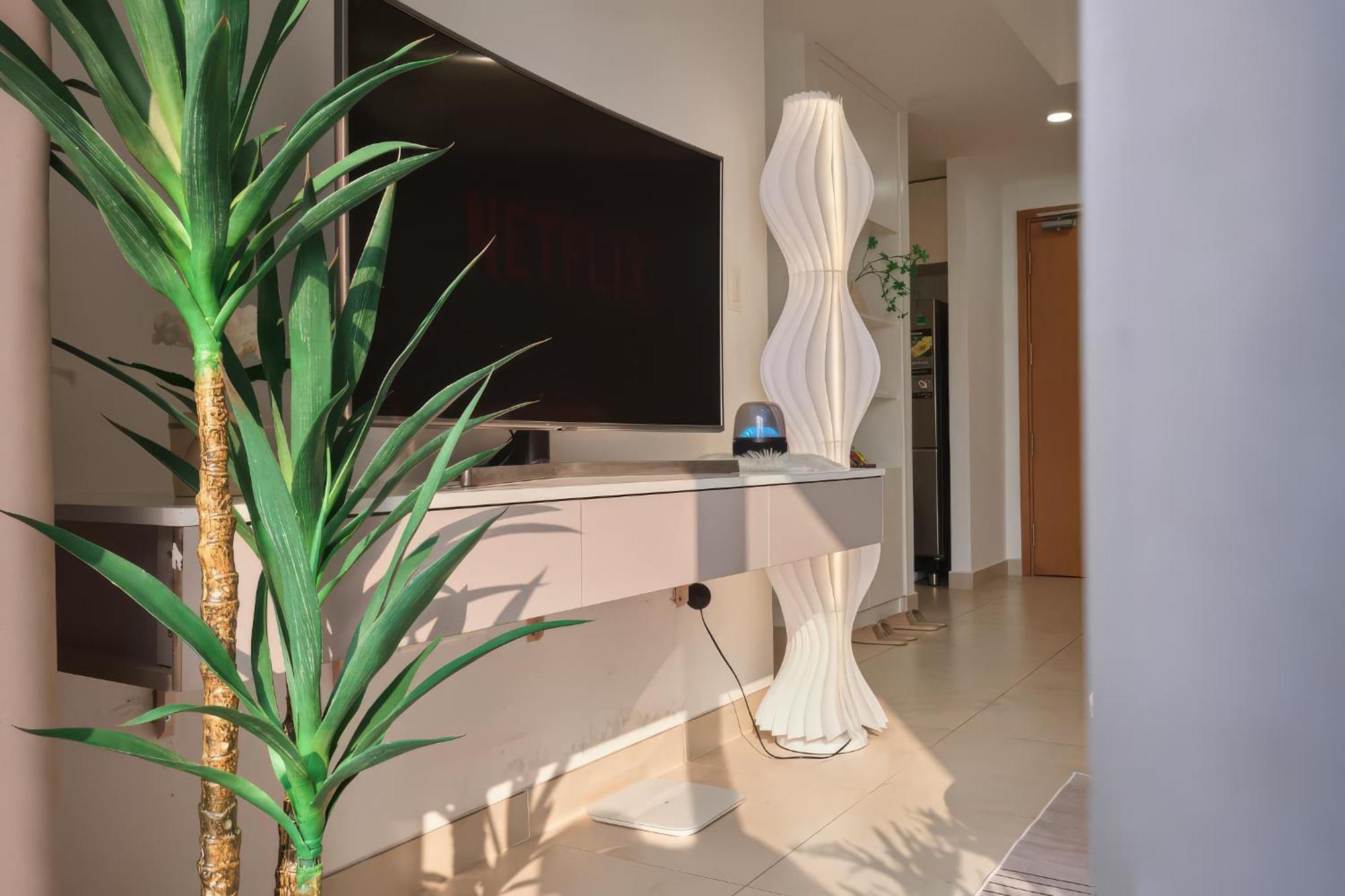 Masteri Thao Dien - Netflix & Chill Apartment
