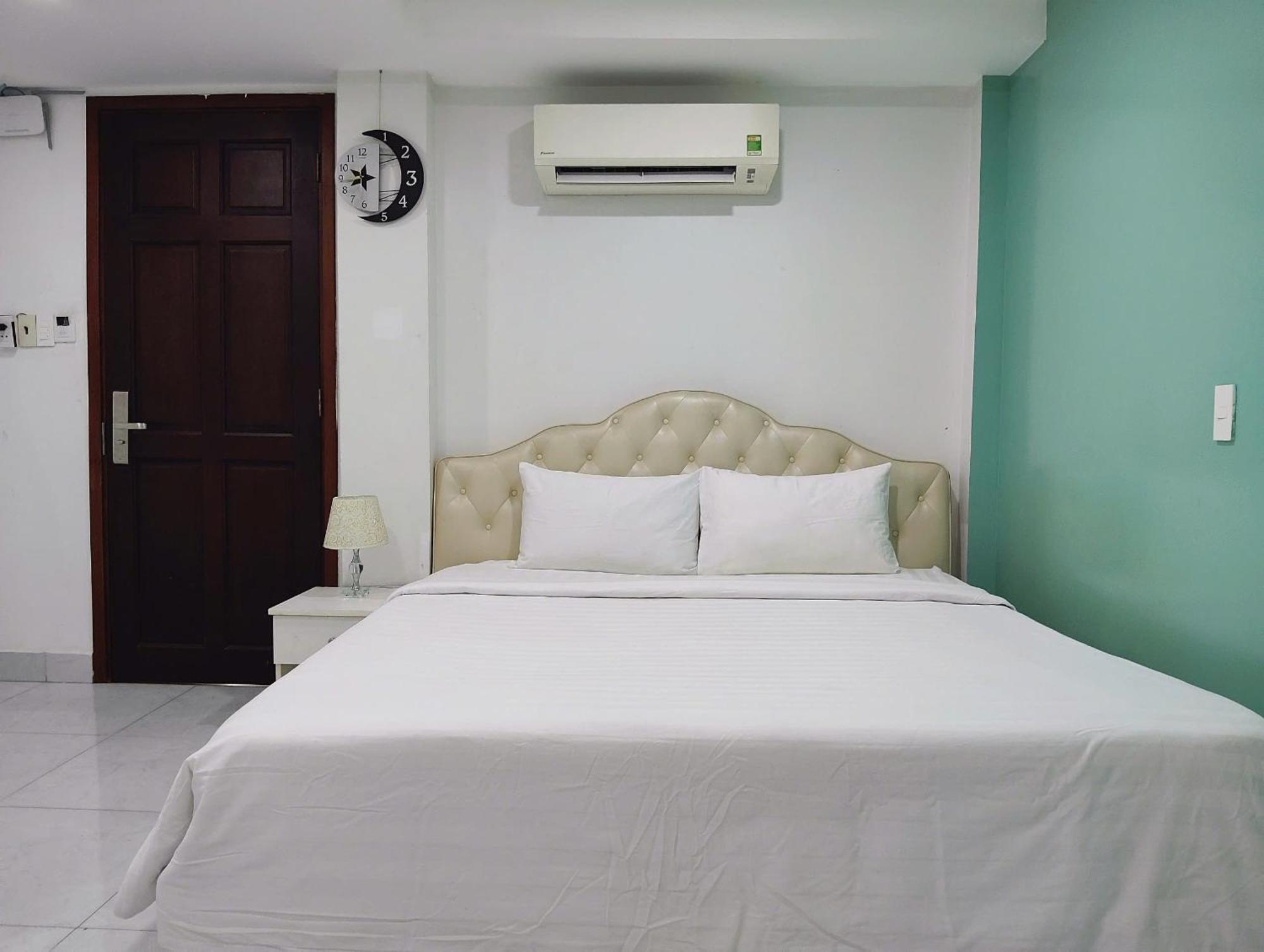 Golden Sun 2 Aparthotel