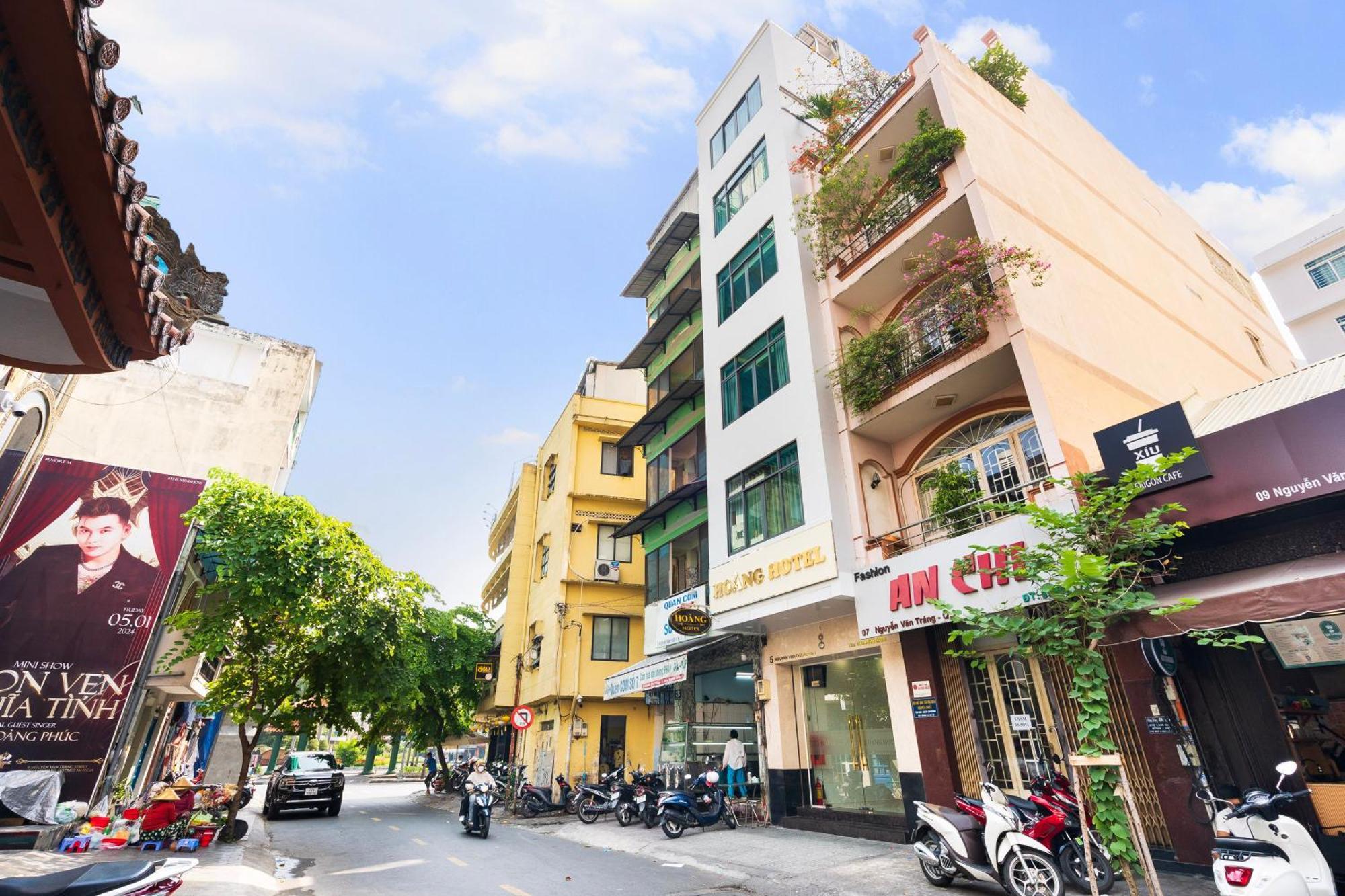 Hoang Luxury Dist 1 Ho Chi Minh City