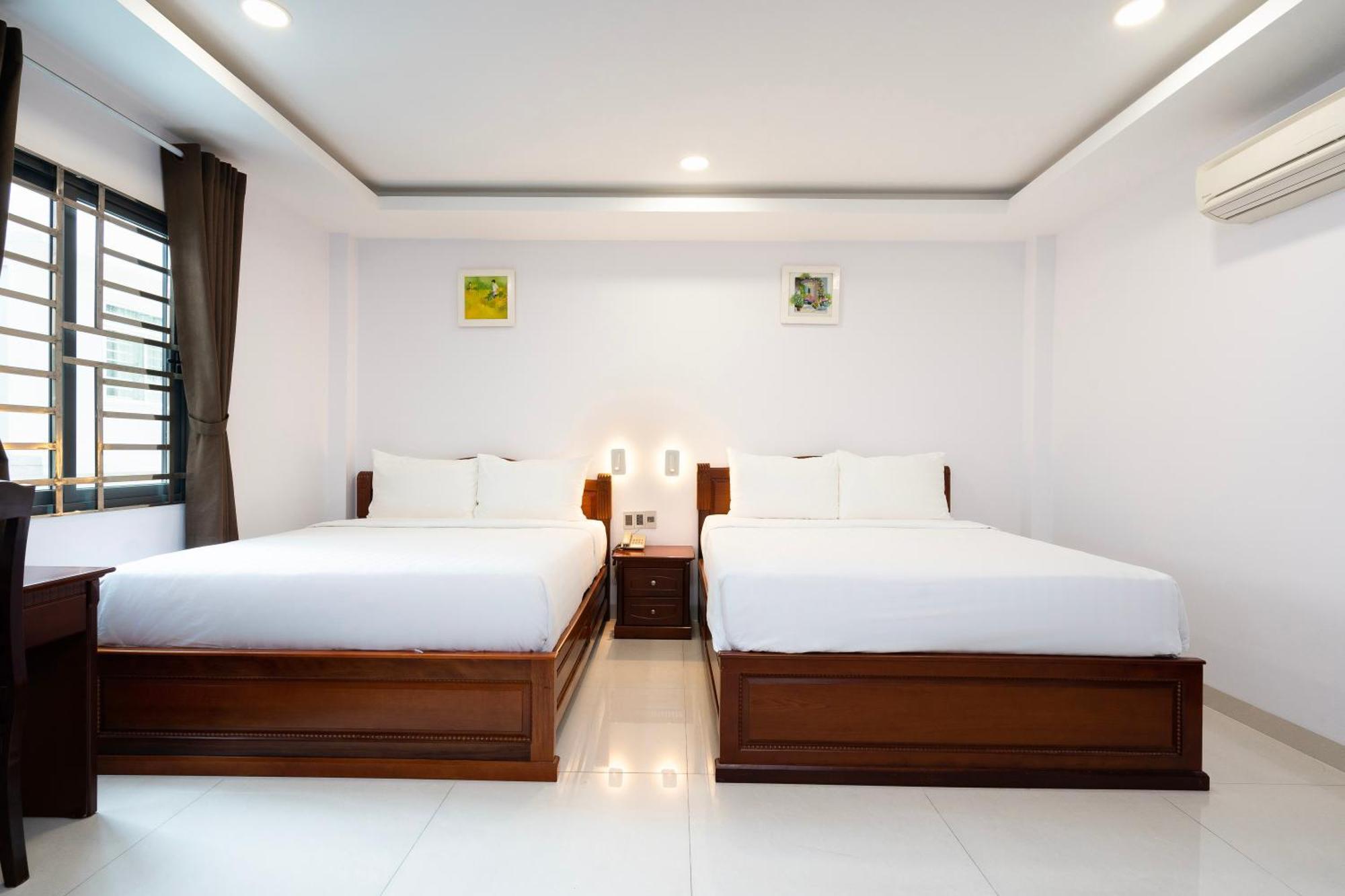 Hoang Luxury Dist 1 3* Ho Chi Minh City