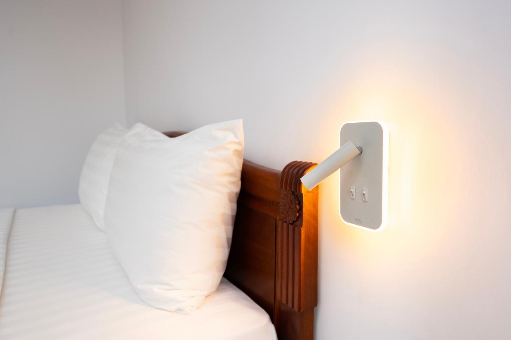 Hoang Luxury Dist 1 Hotel 3*