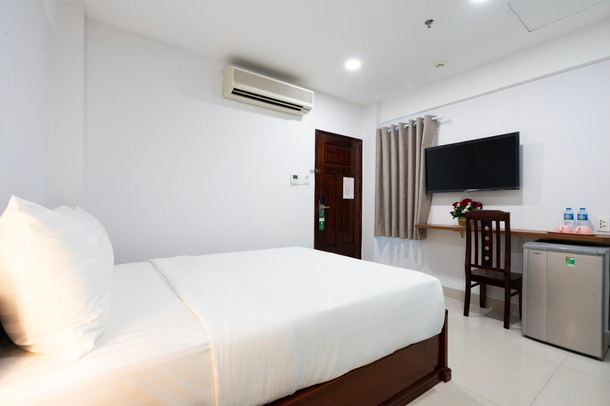 Hotel Hoang Luxury Dist 1 3*