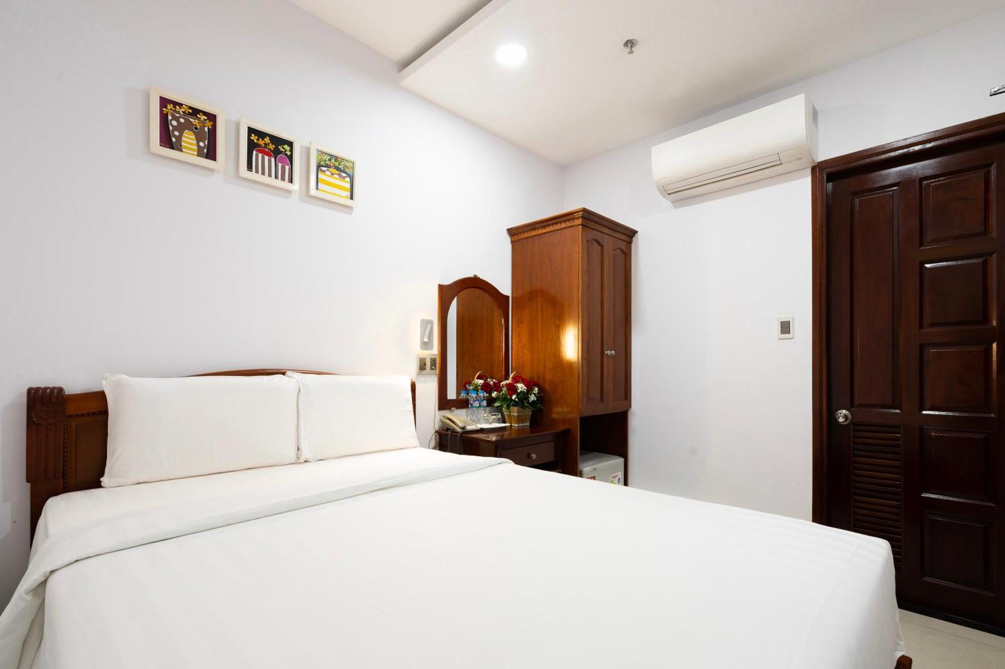 Hotel Hoang Luxury Dist 1 Ho Chi Minh City