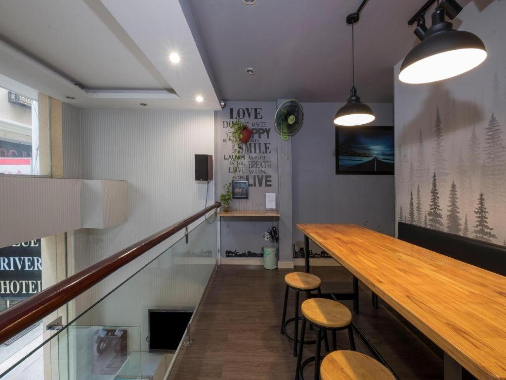 Hotel Blue River Ho Chi Minh City