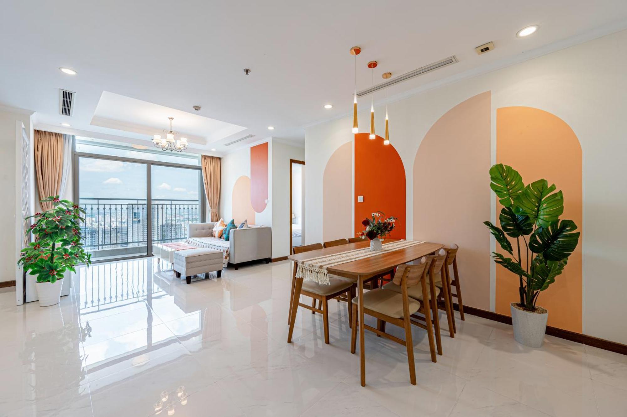 Vinhomes Romantic * Bandar Ho Chi Minh