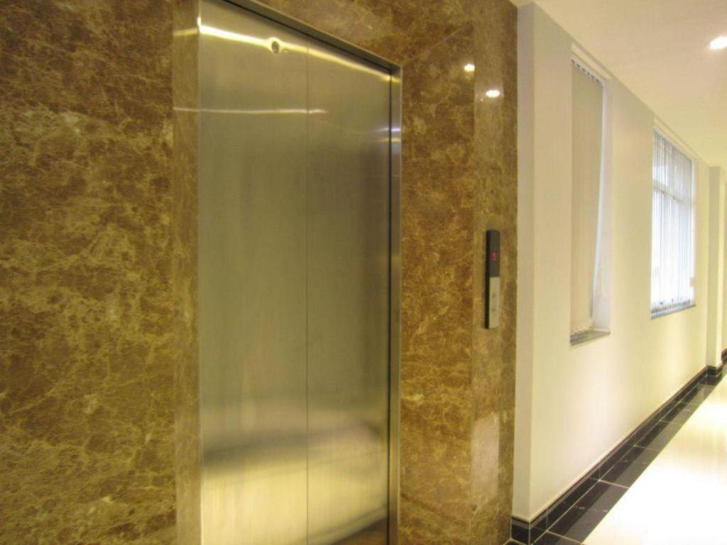 Phoenix Saigon 2* Ho Chi Minh City