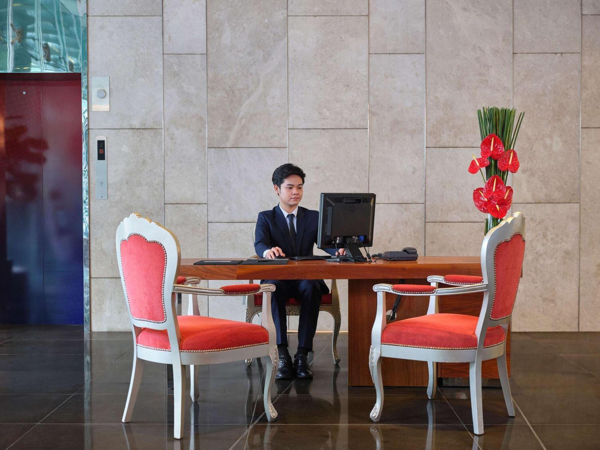 Pullman Saigon Centre 5* Ho Chi Minh City