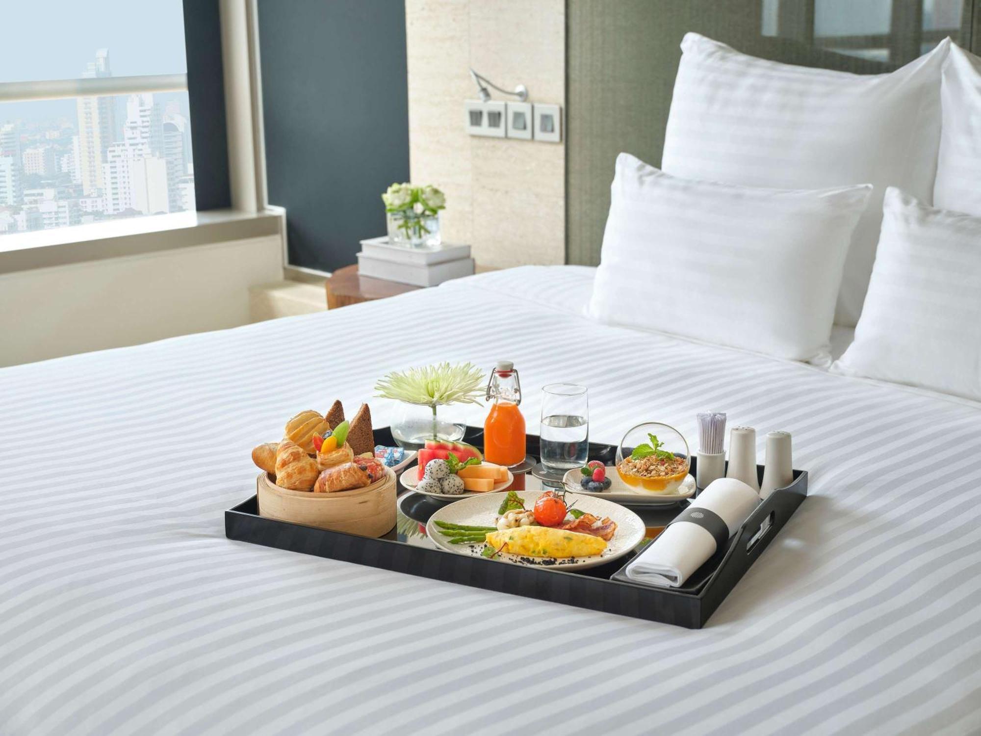 Pullman Saigon Centre 5* Ho Chi Minh City