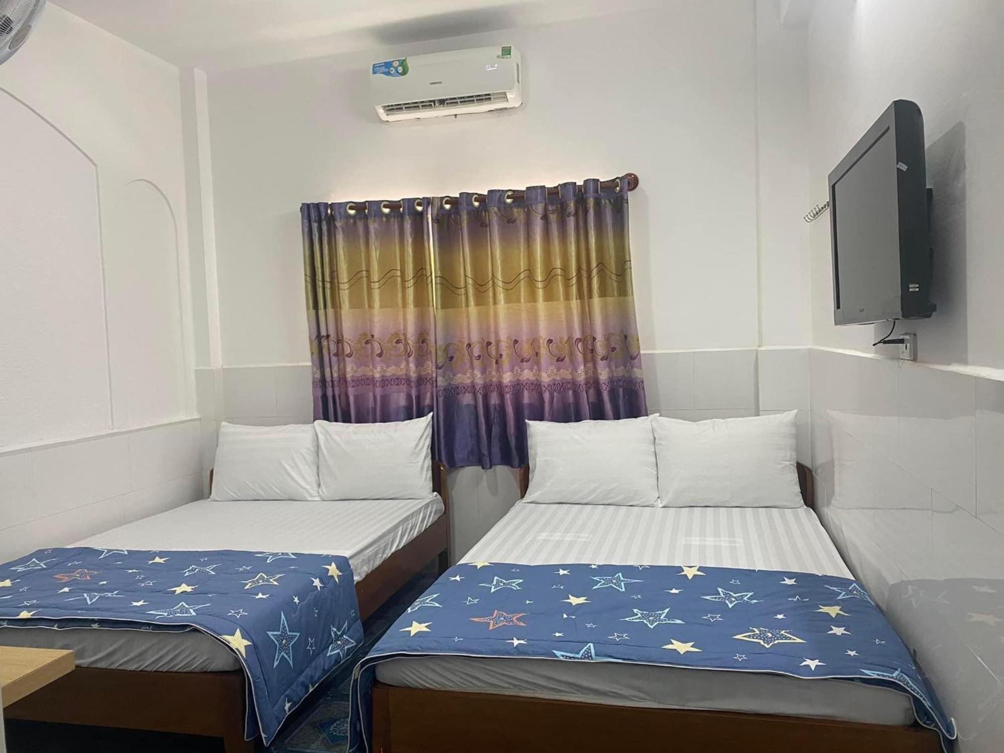Hotel Thanh Huong 2*