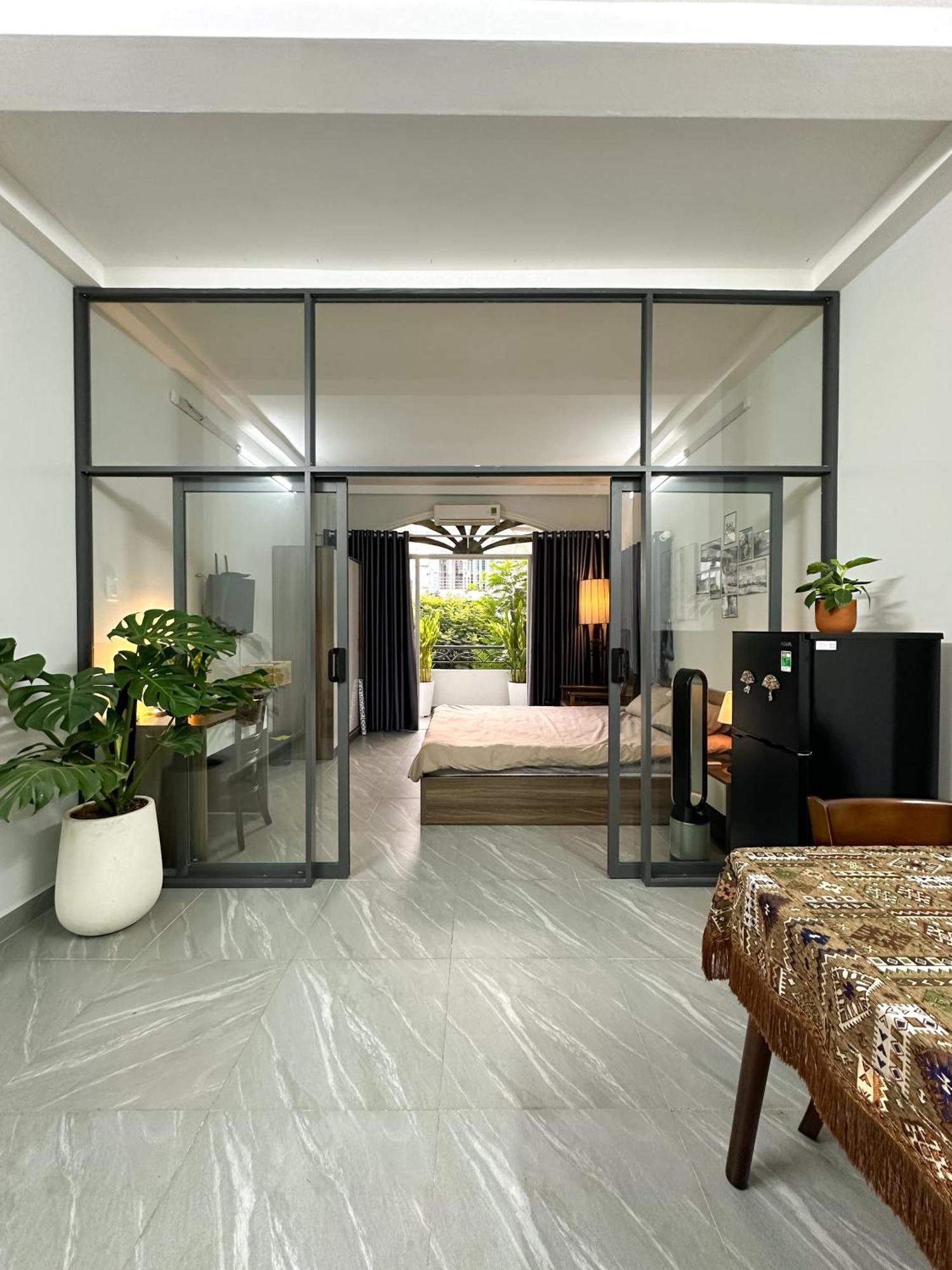 Calmette - Location District 1 - 500m Ben Thanh Market *