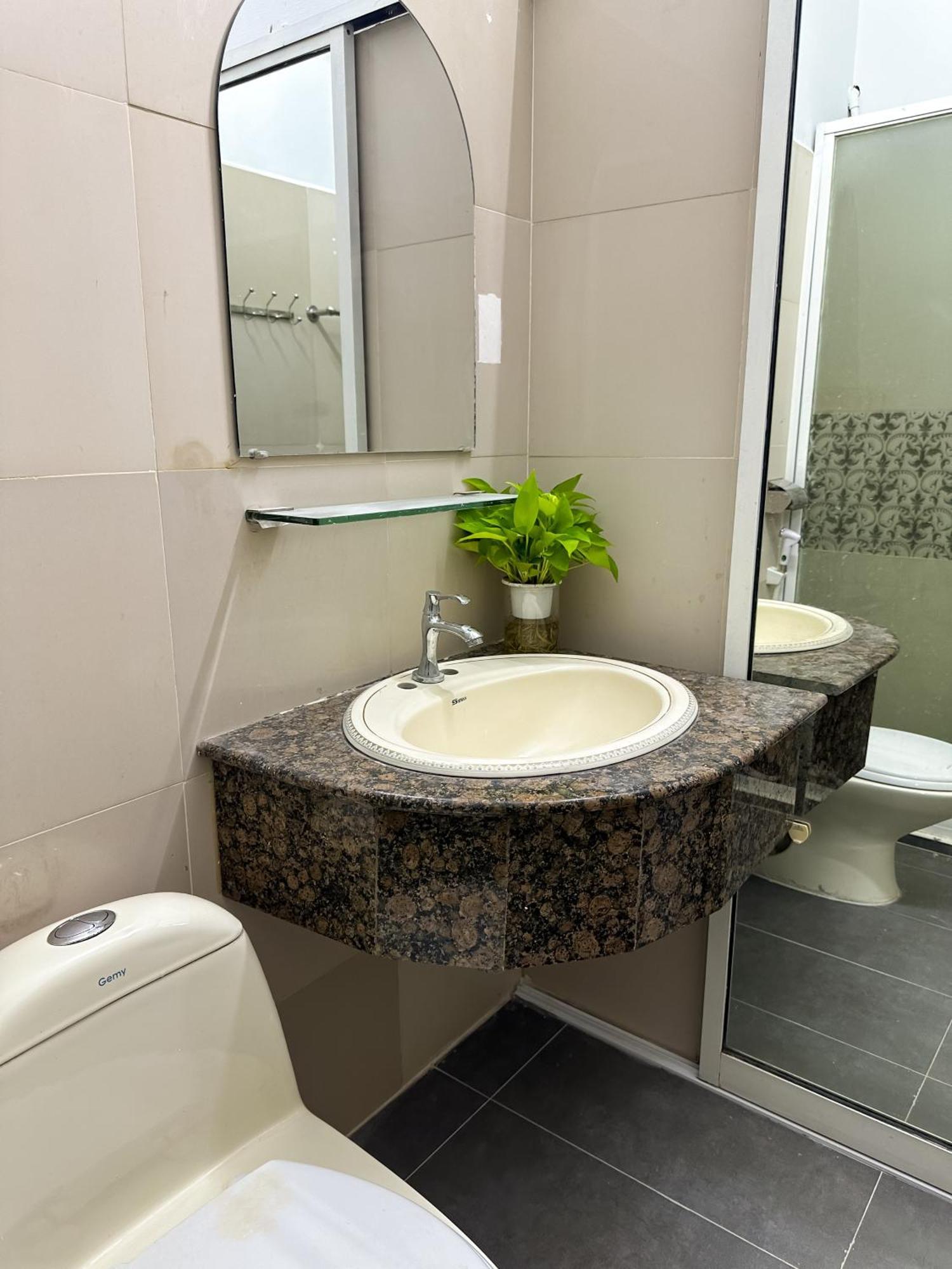 Calmette - Location District 1 - 500m Ben Thanh Market *