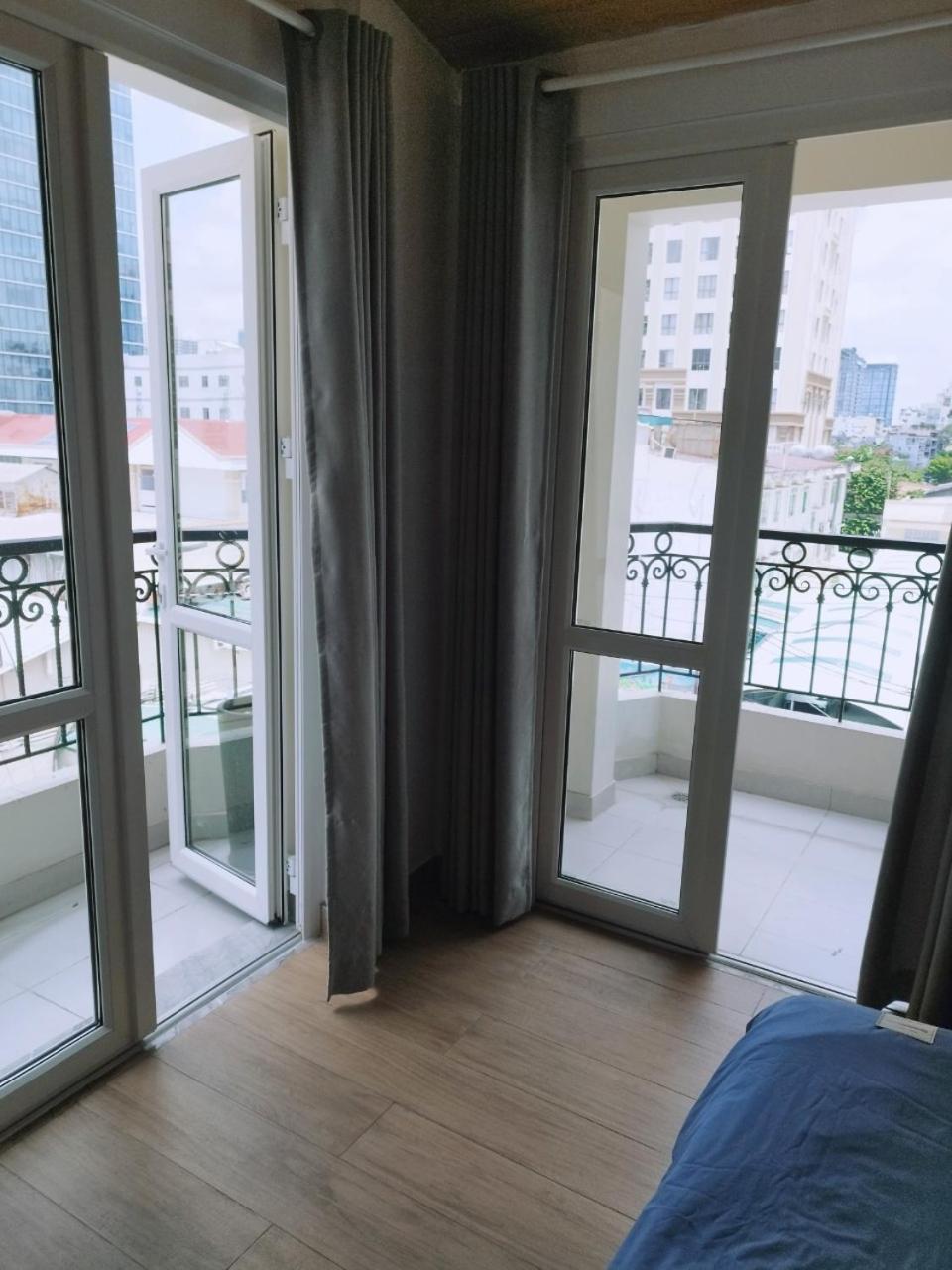 7 * Ho Chi Minh City