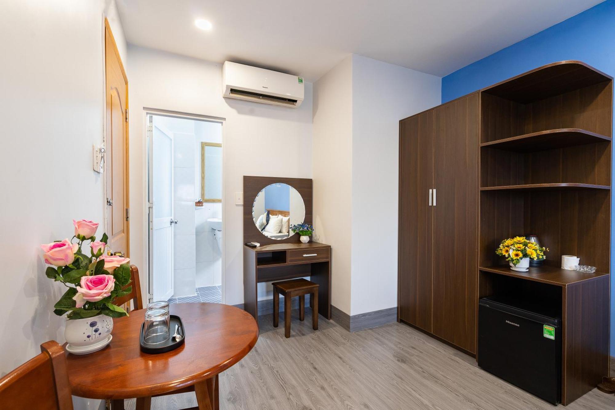 Airport Hotel