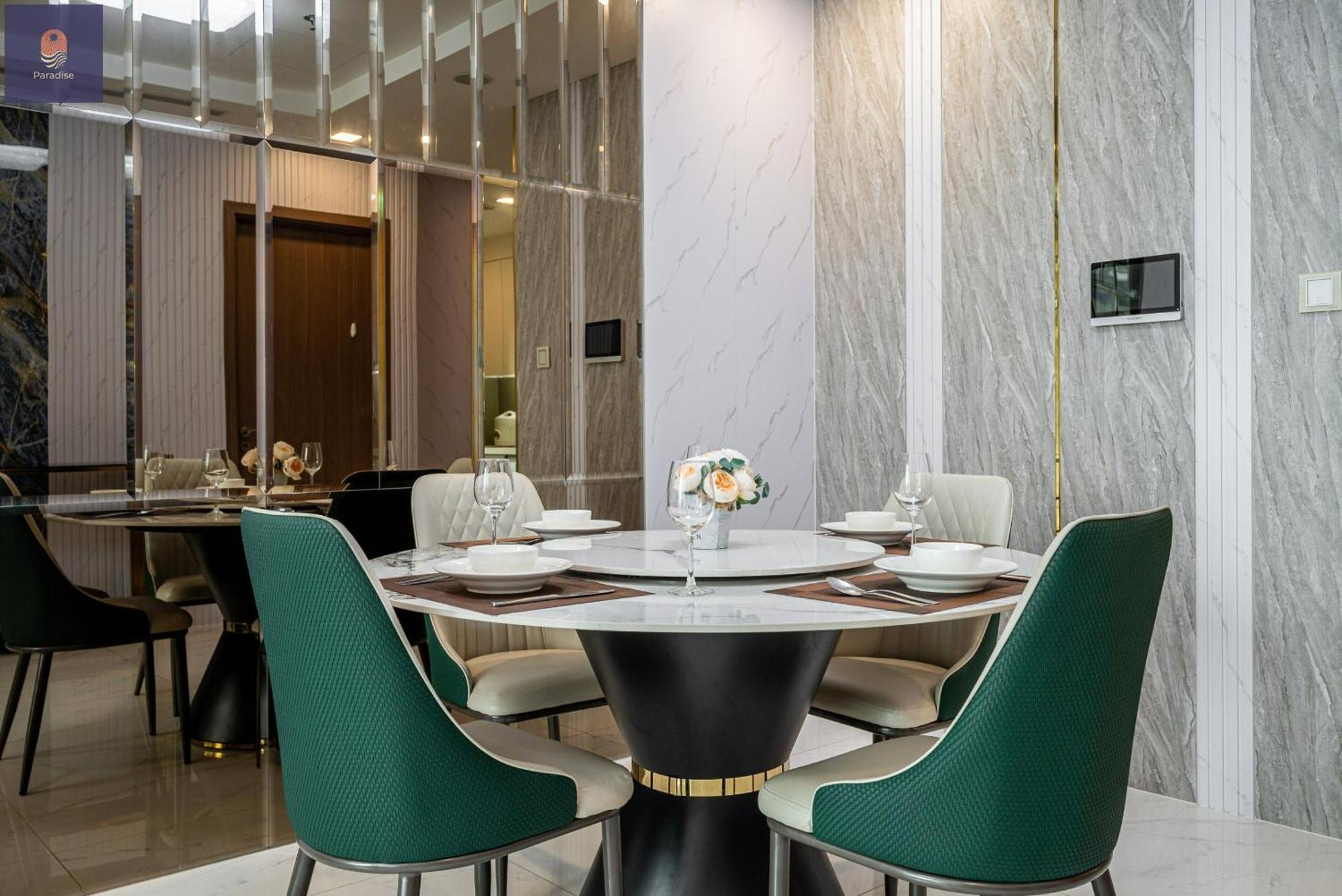 Landmark 81 Paradise Homestay