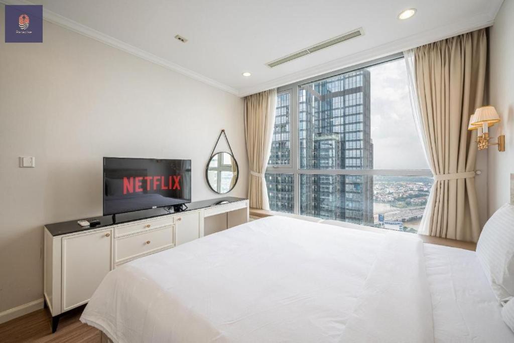 Landmark 81 Paradise Homestay *