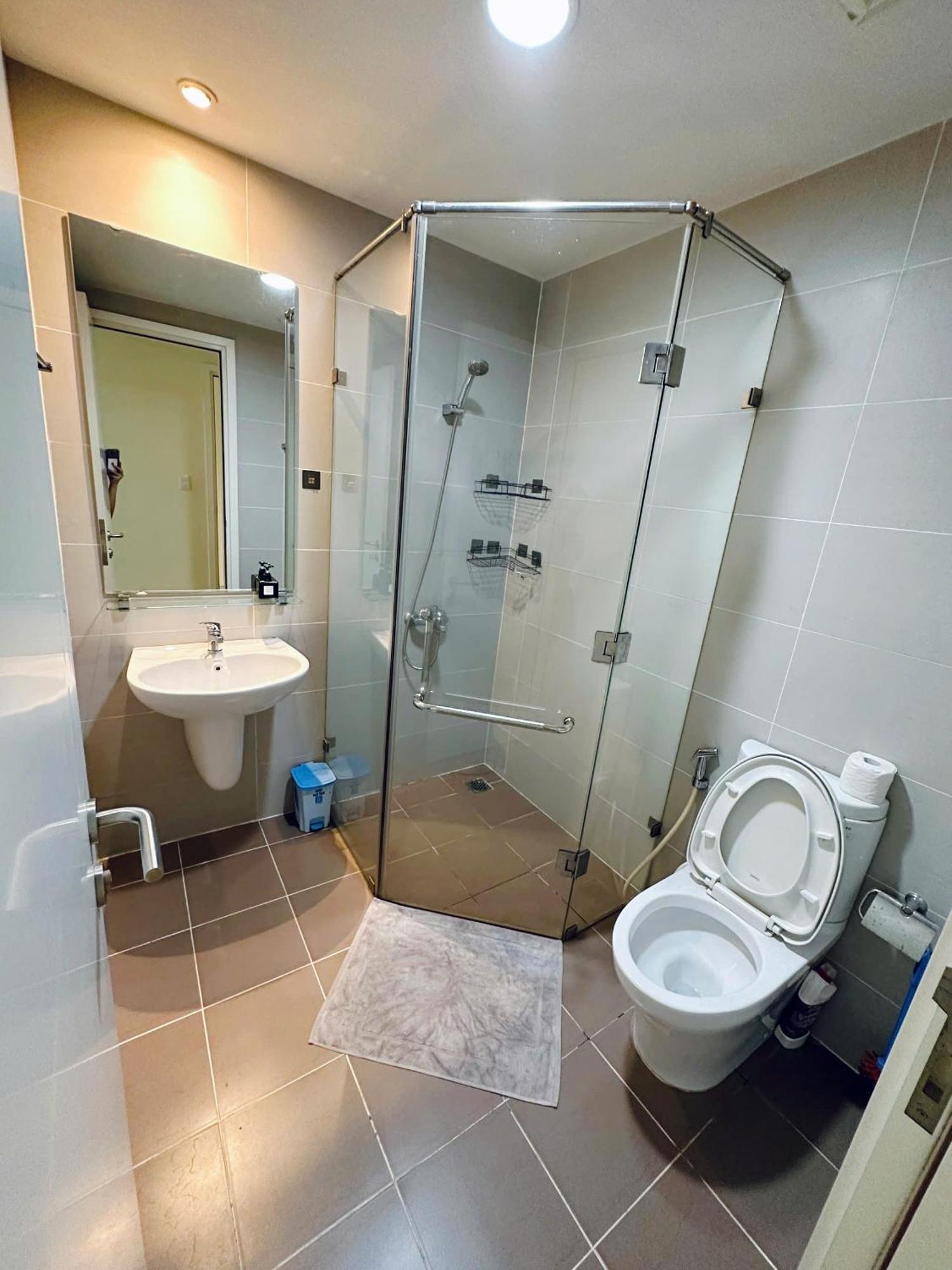 Shomes - Luxury In Masteri Thao Dien Free Gym, Pool *