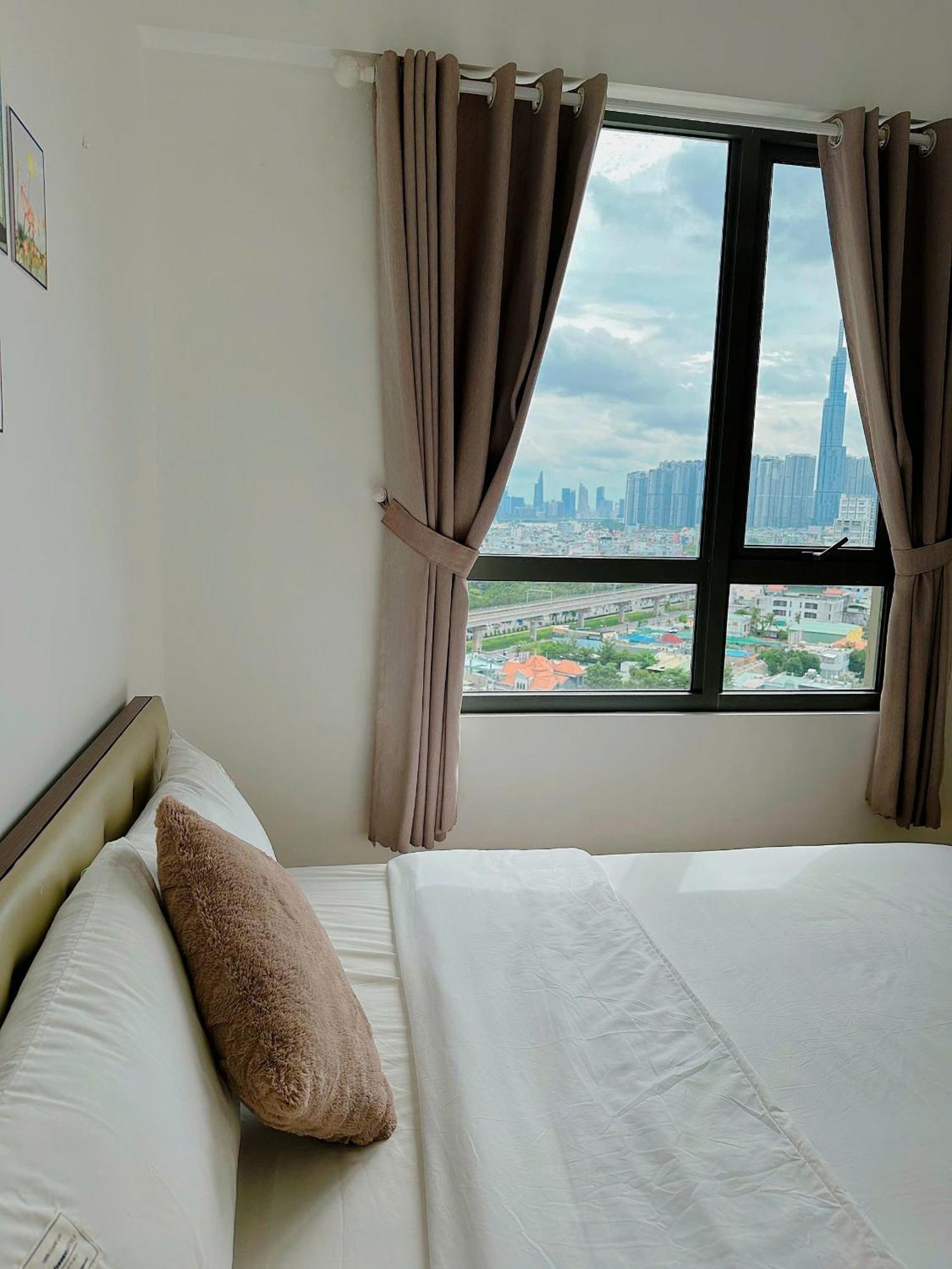 Shomes - Luxury In Masteri Thao Dien Free Gym, Pool *