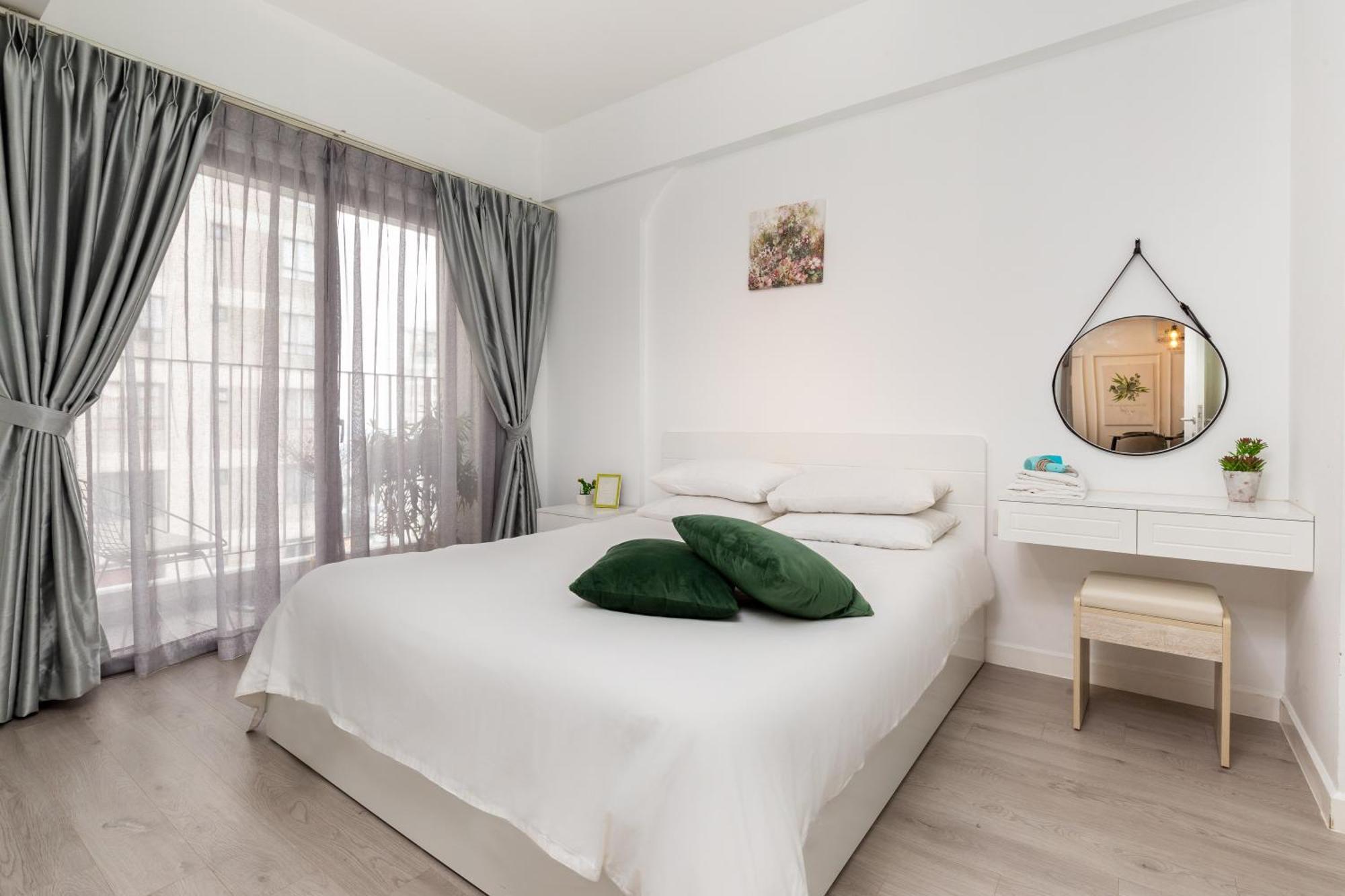 Hotel Wahalla - Ben Thanh Market 2*