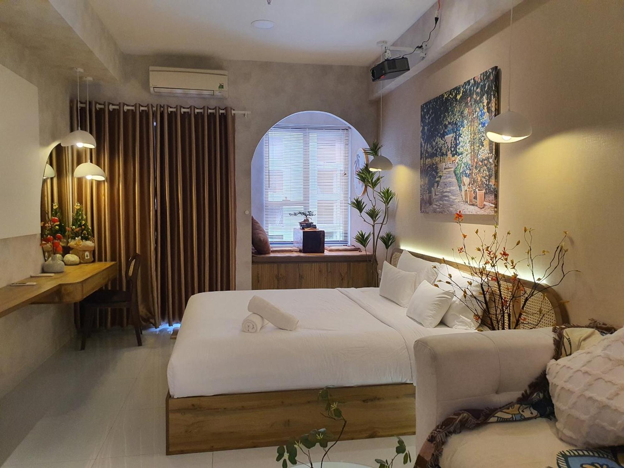 Soho Saigon Balcony *