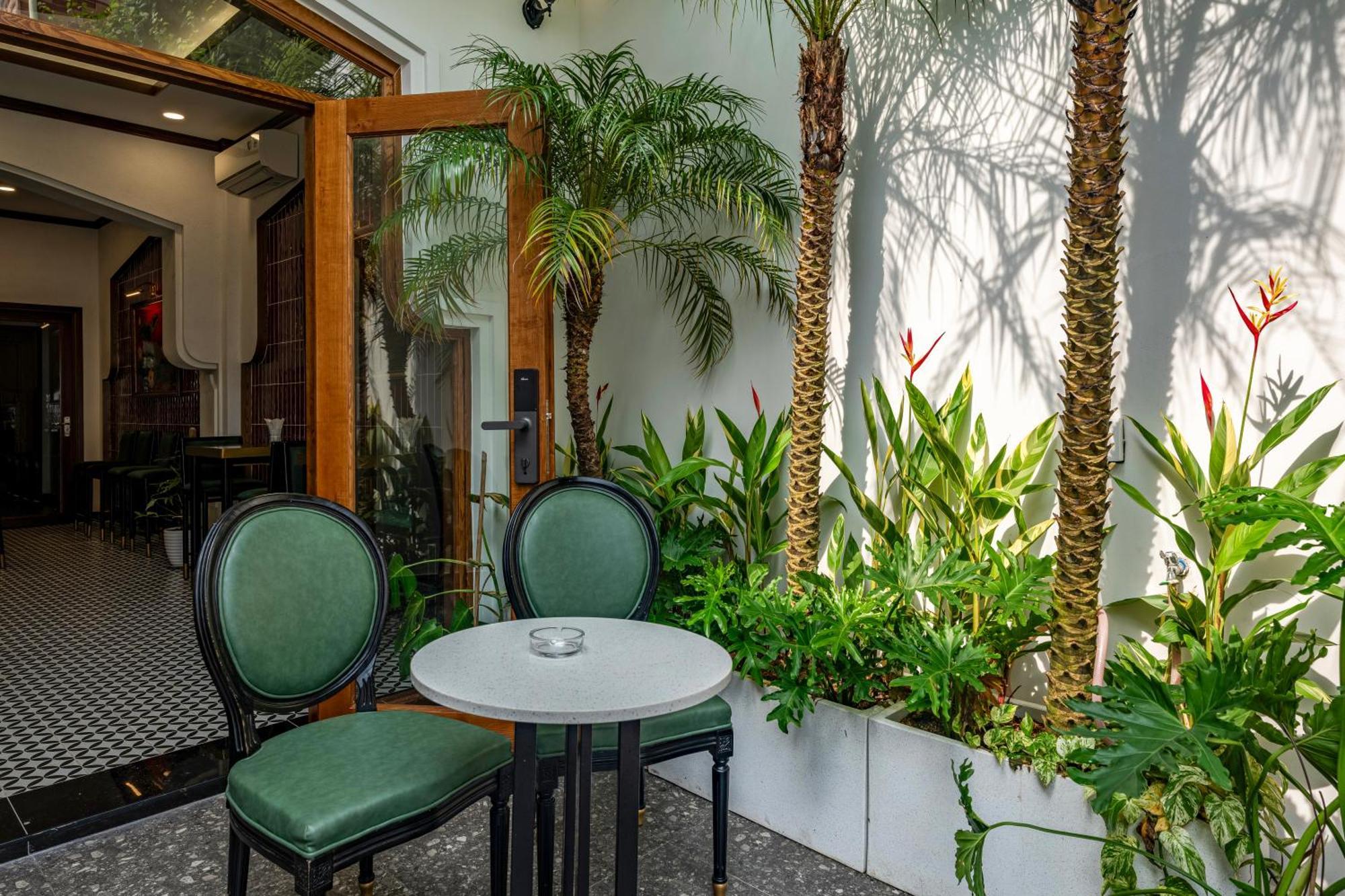 Hotel White Lotus - Heritage *