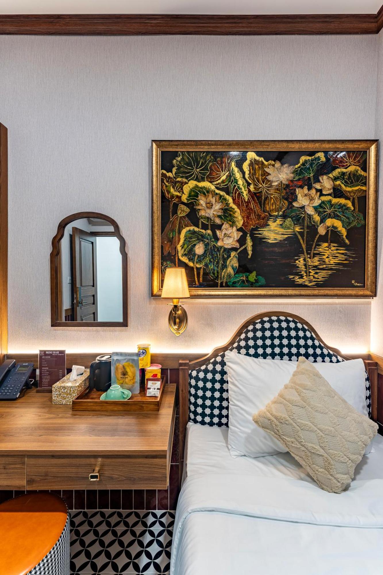 Hotel White Lotus - Heritage Bandar Ho Chi Minh