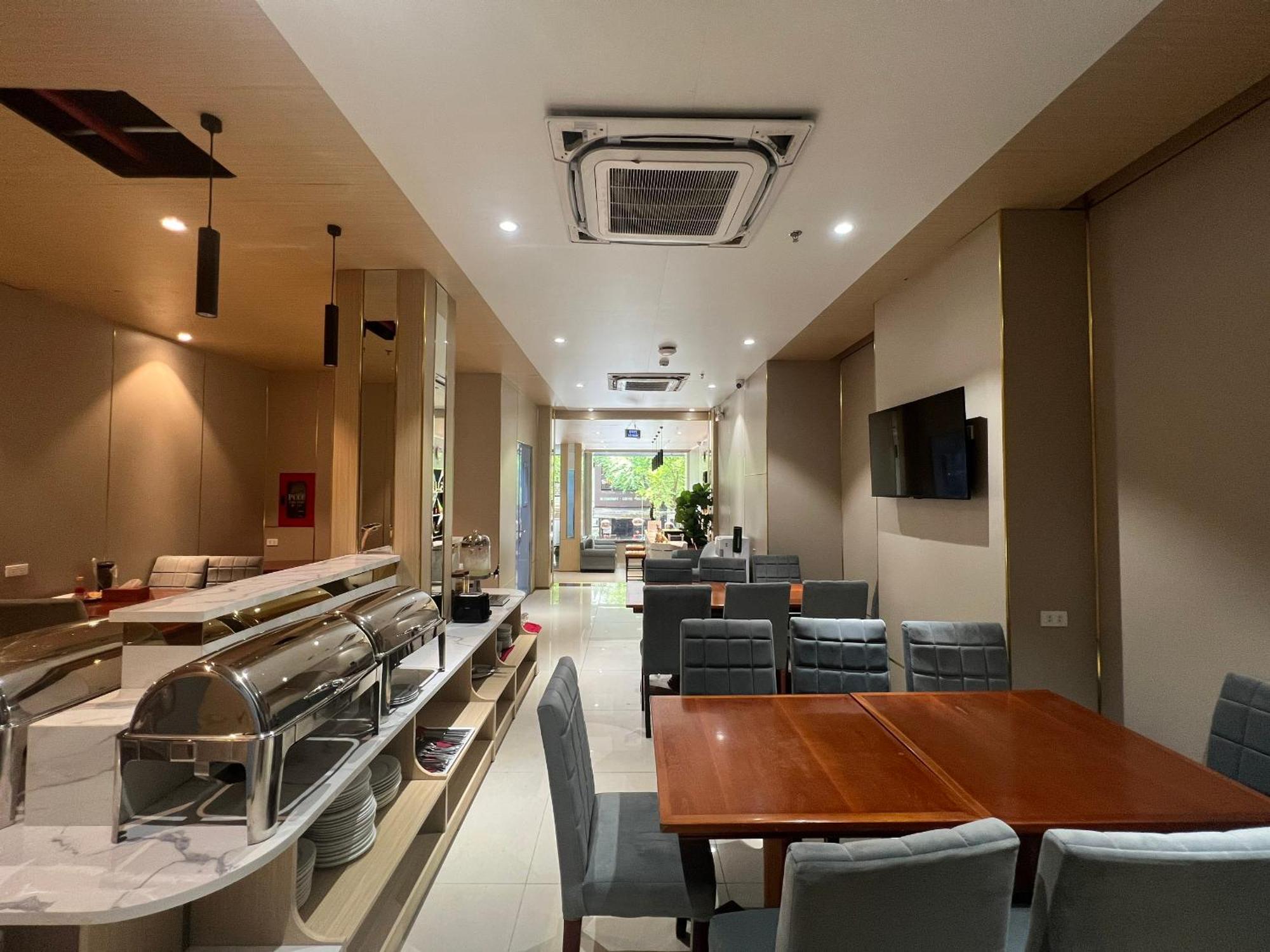 A25 - 277 Le Thanh Ton Hotel *