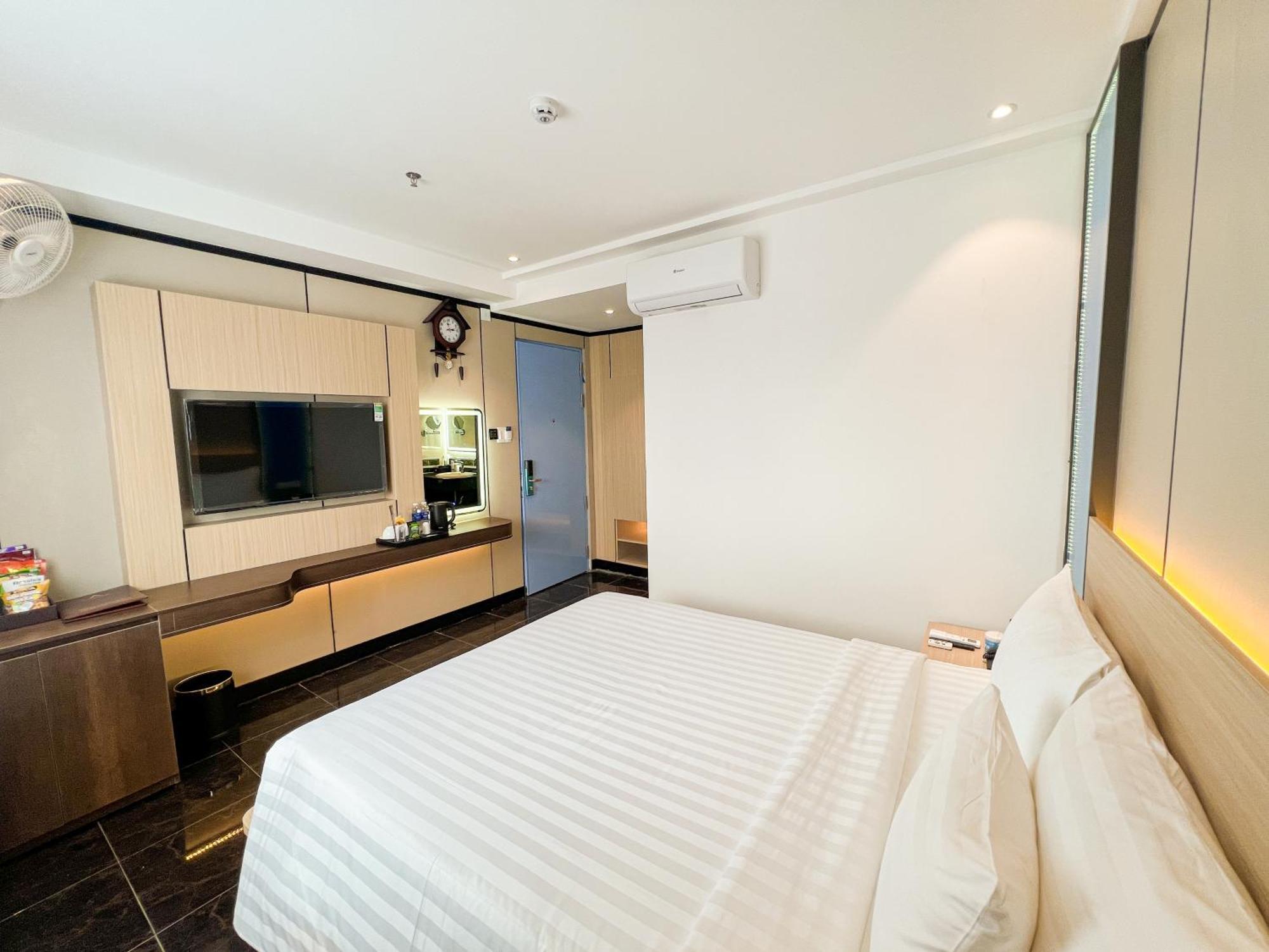 Hotel A25 - 277 Le Thanh Ton Ho Chi Minh City
