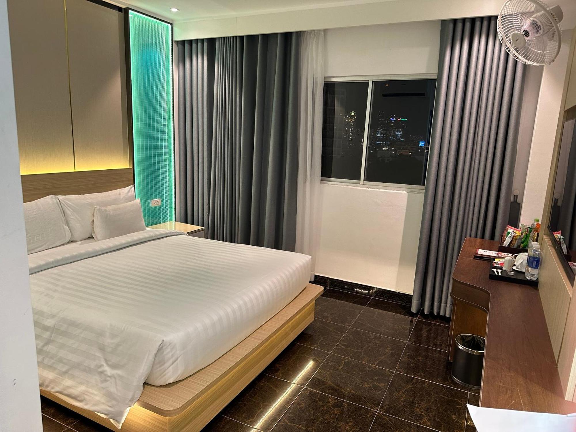 A25 - 277 Le Thanh Ton * Ho Chi Minh City