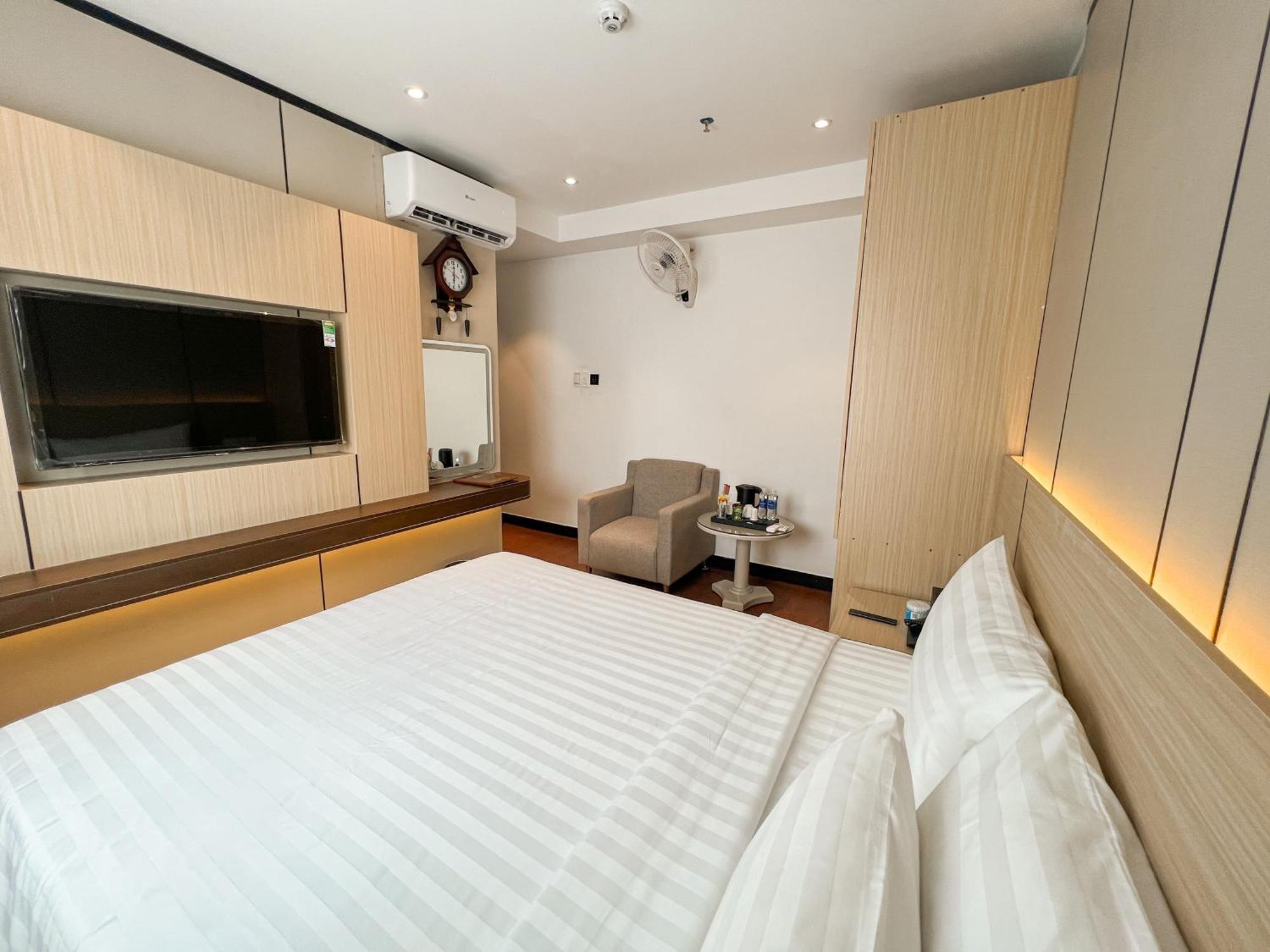 Hotel A25 - 277 Le Thanh Ton Ho Chi Minh City