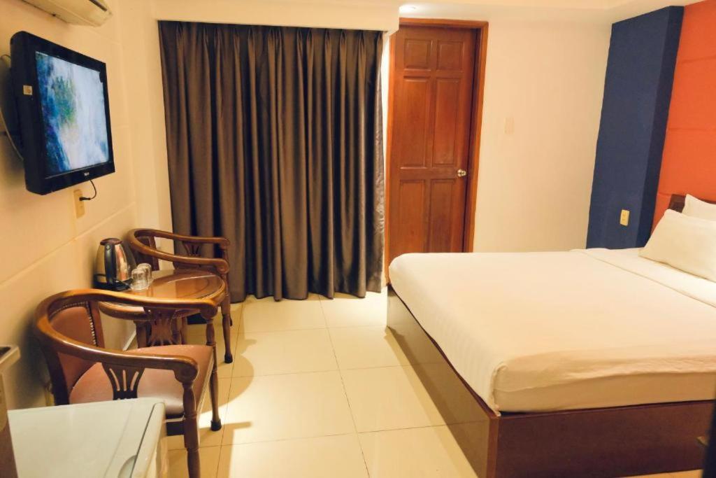 Ya Khách sạn TP. Hồ Chí Minh