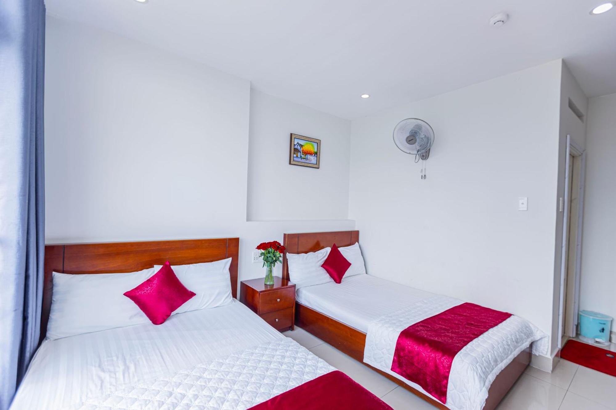 Phu Gia 464 Nvl Hotel *
