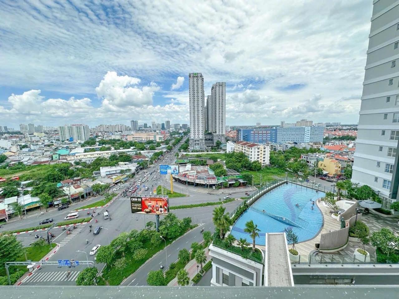 Yourhomes Sunrisecity View Quan 7 Apartment *