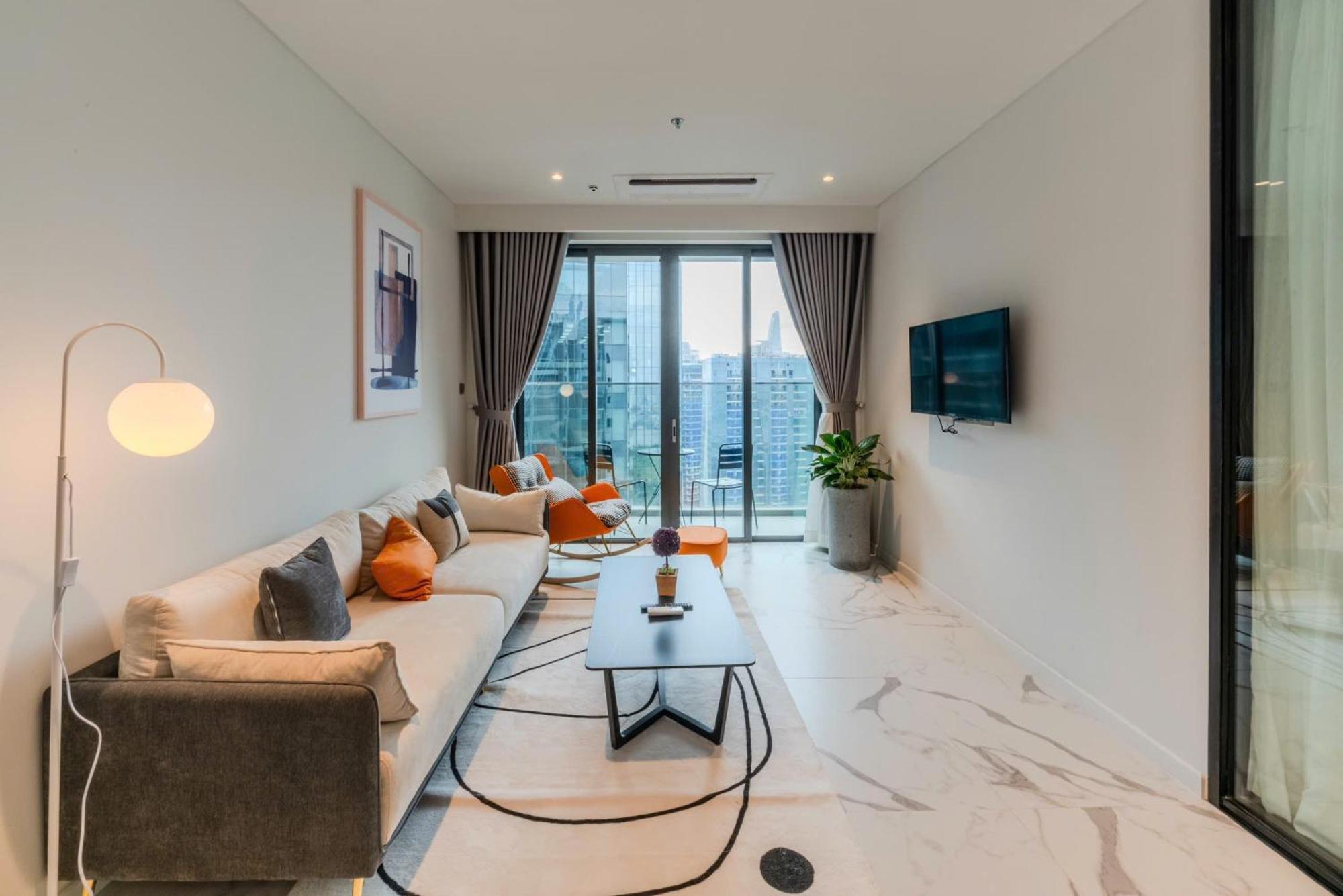Apartment Metropole Thu Thiem - Luna - Chic, Unbeatable Location, Great Value!!! *