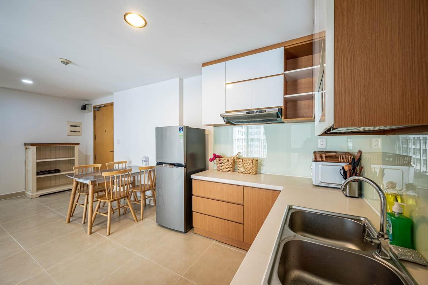 Masteri Thao Dien - Netflix & Chill Apartment