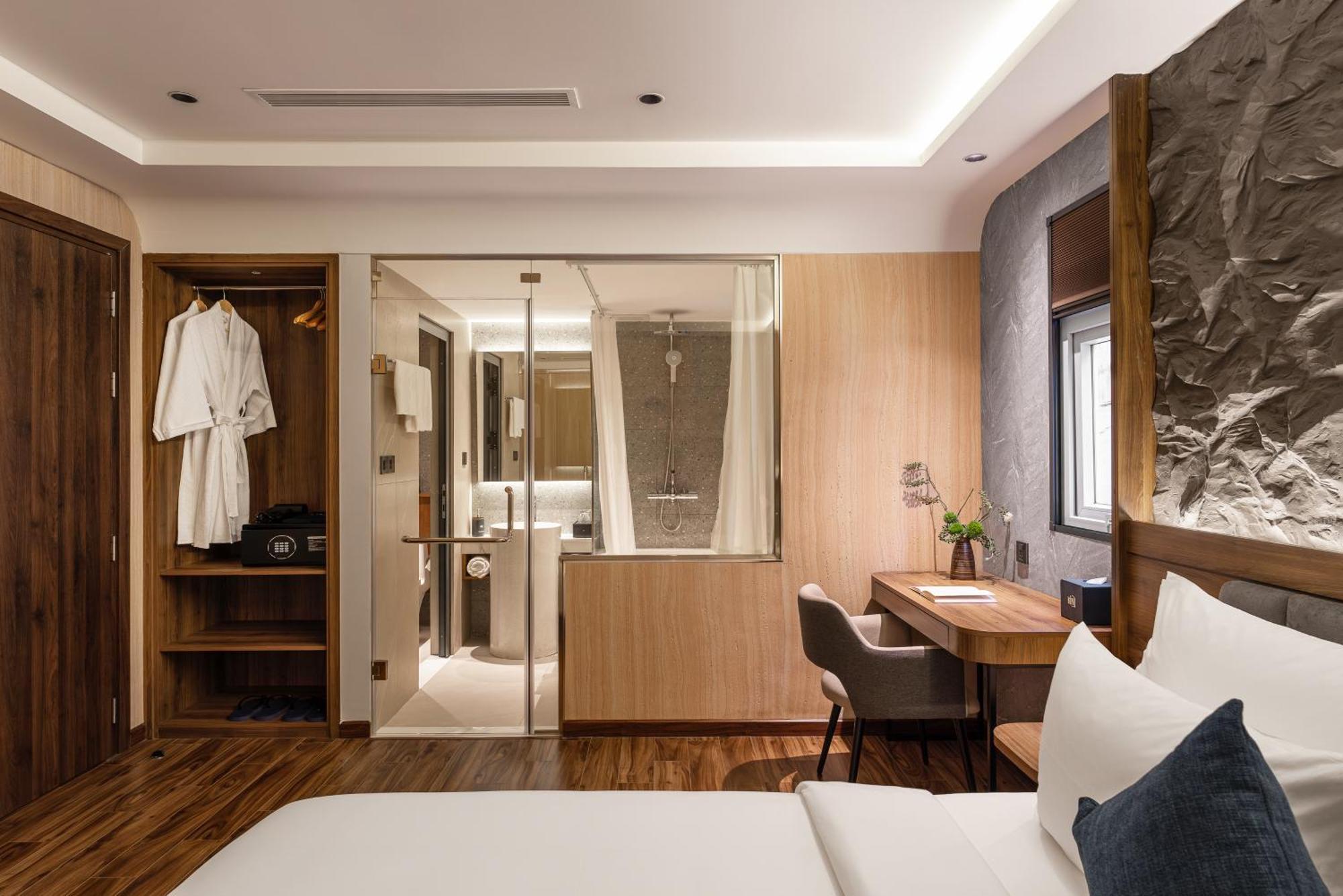 Kin Thai Lung Hotel 4*