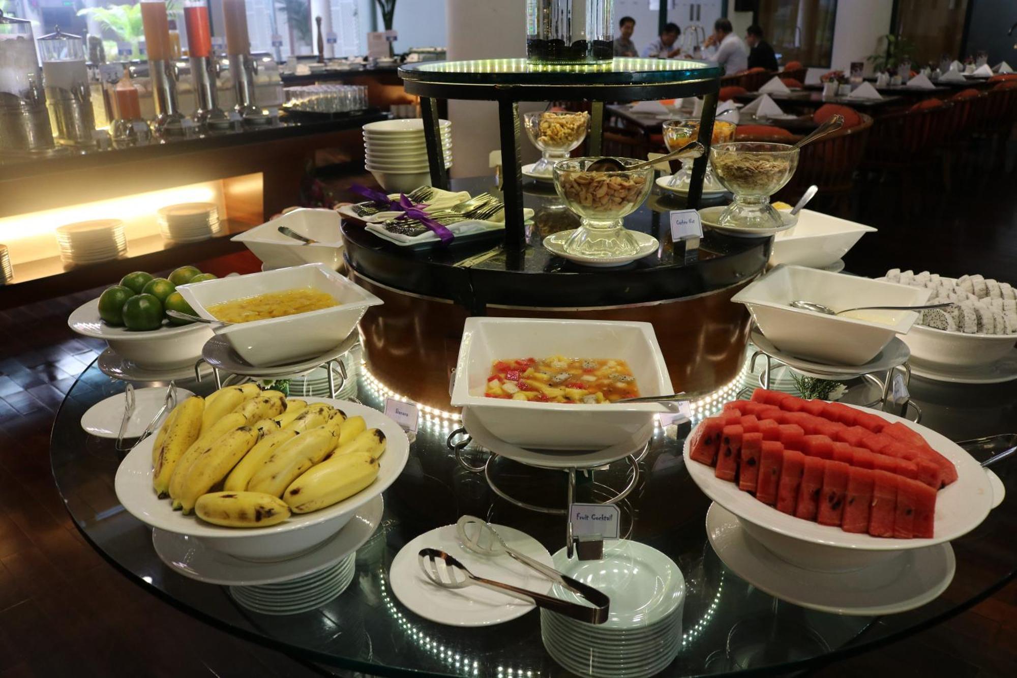 Parkroyal Saigon 4*