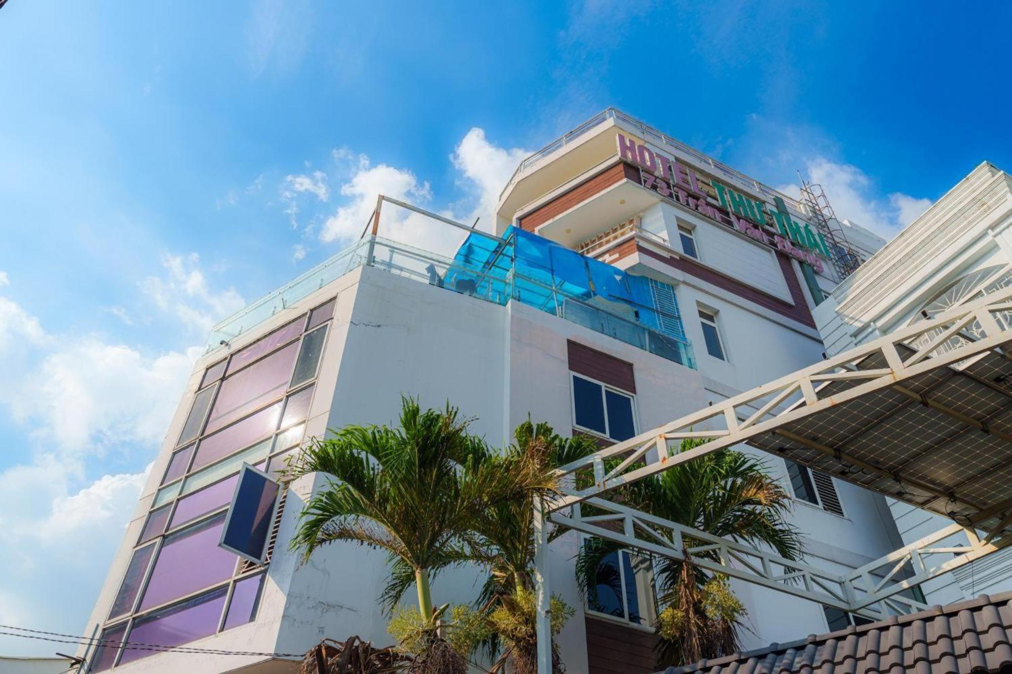 Thu Thai - Lunaria Maison Group Hotel