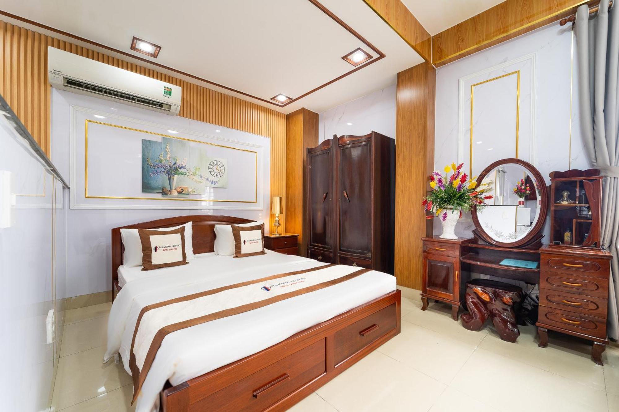Diamond Luxury Ben Thanh Pangsapuri *