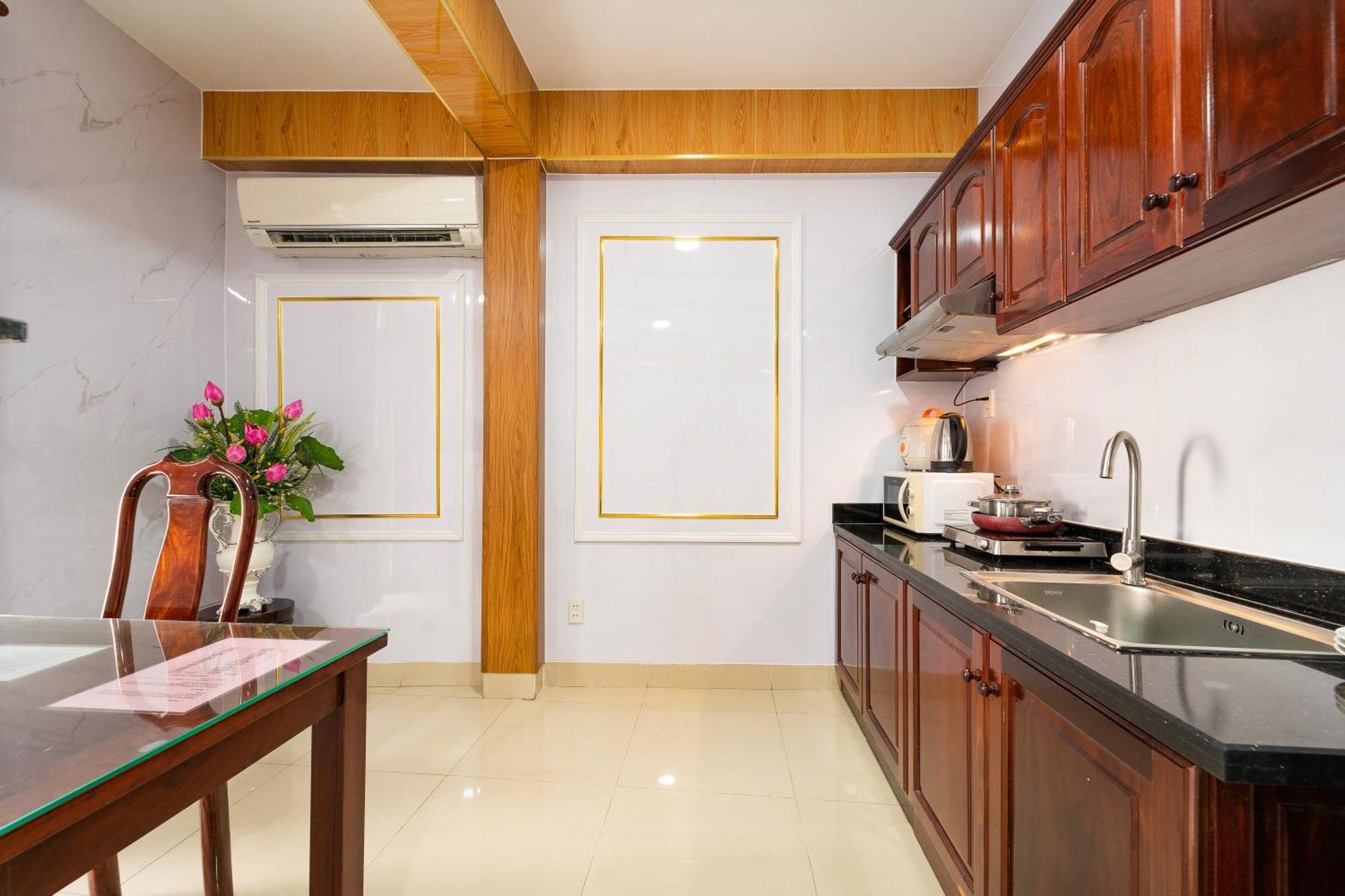 Diamond Luxury Ben Thanh Pangsapuri *