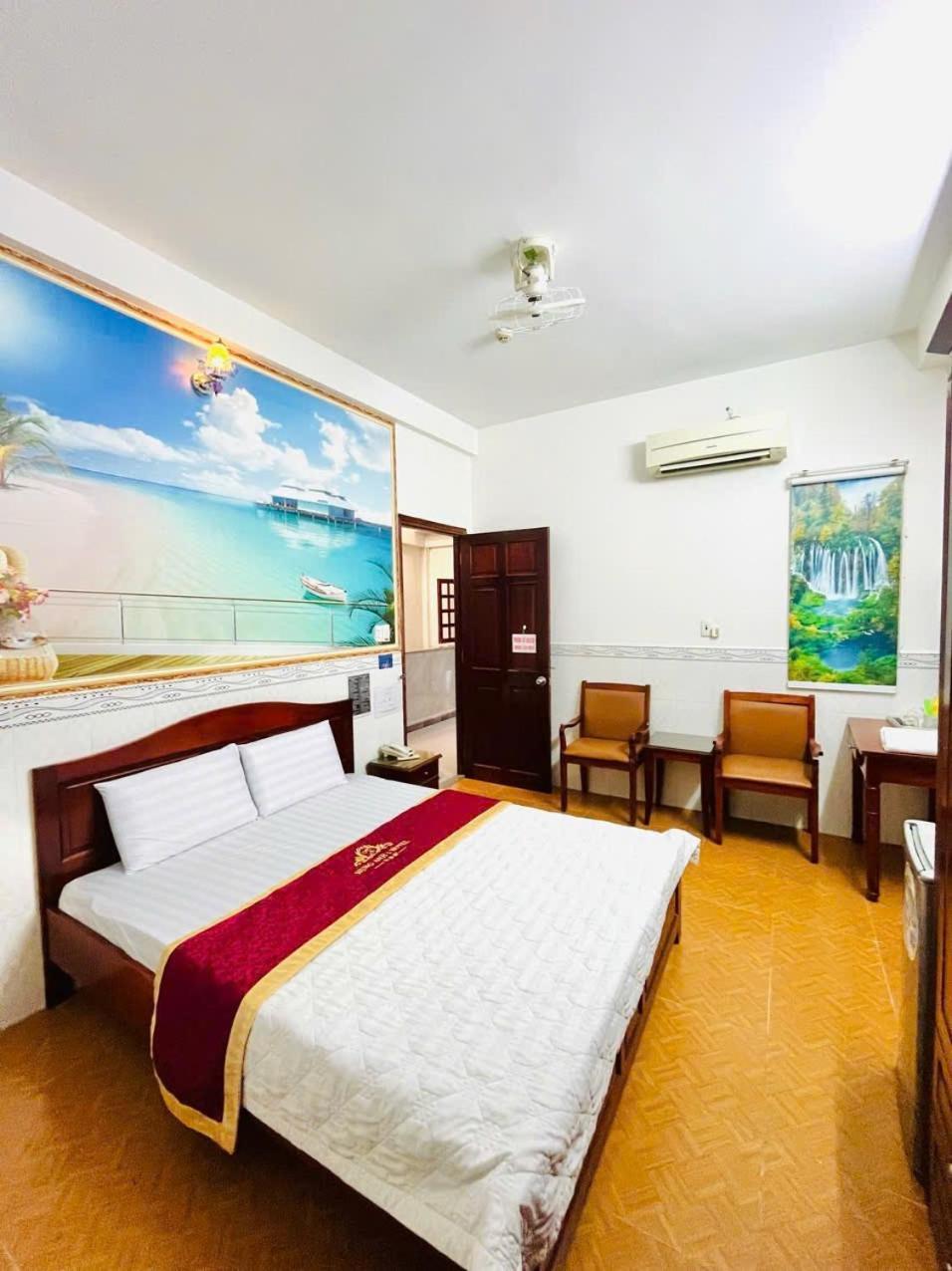 Hung Anh Hotel